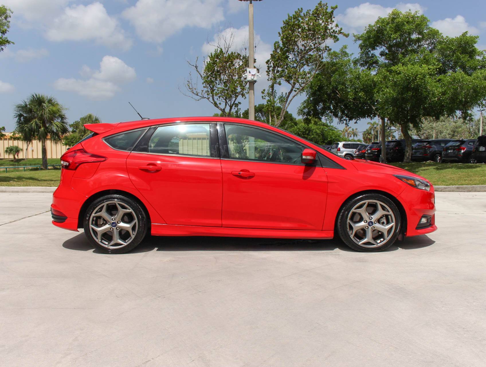 Florida Fine Cars - Used FORD FOCUS 2017 MARGATE ST