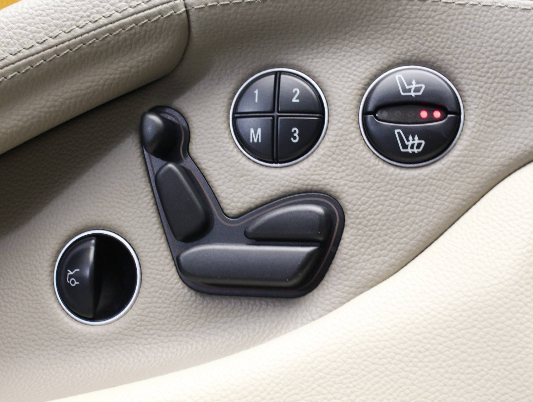 Florida Fine Cars - Used MERCEDES-BENZ SL CLASS 2003 WEST PALM SL500