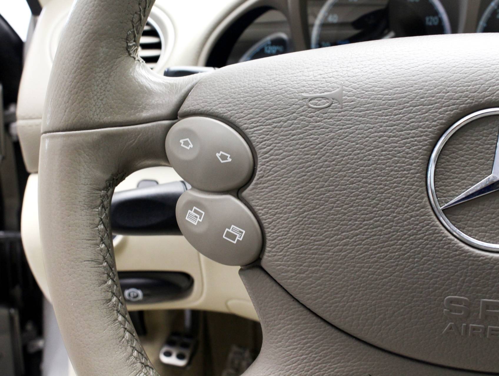 Florida Fine Cars - Used MERCEDES-BENZ SL CLASS 2003 WEST PALM SL500