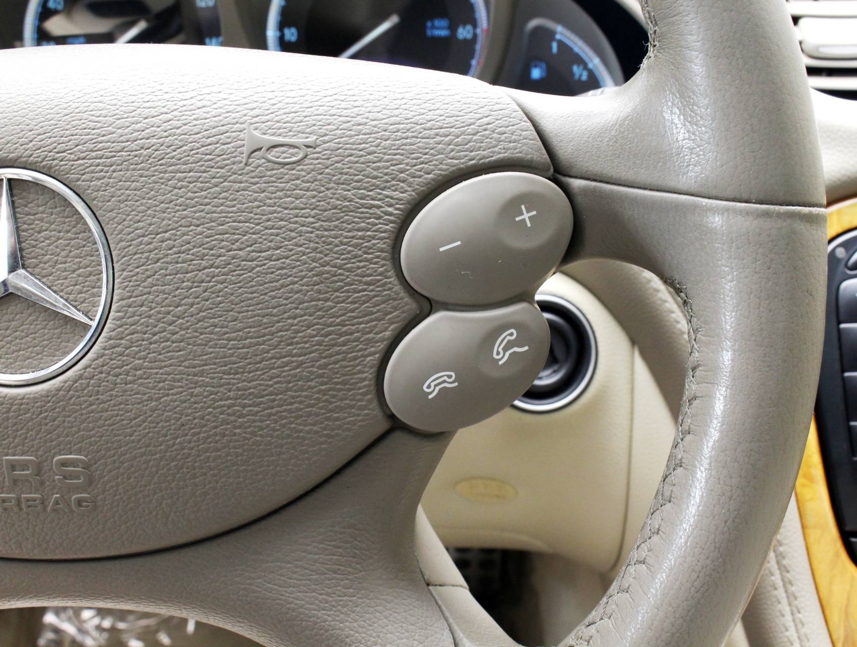 Florida Fine Cars - Used MERCEDES-BENZ SL CLASS 2003 WEST PALM SL500