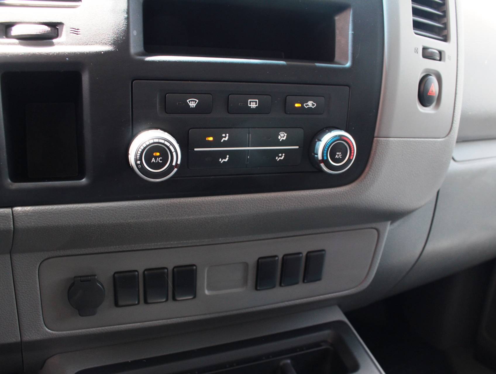 Florida Fine Cars - Used NISSAN NV3500 2016 MIAMI Passenger S