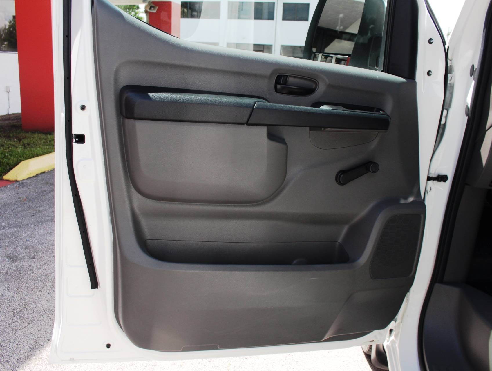 Florida Fine Cars - Used NISSAN NV3500 2016 MIAMI Passenger S