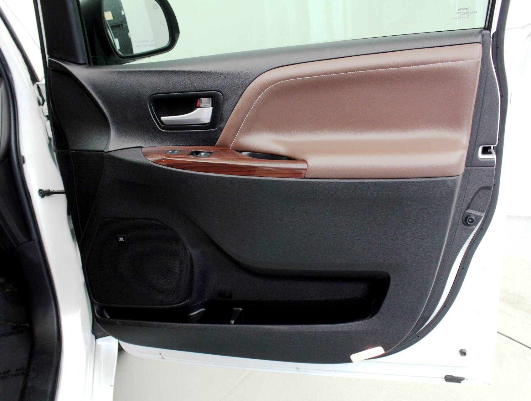 Florida Fine Cars - Used TOYOTA SIENNA 2015 MIAMI Limited Premium