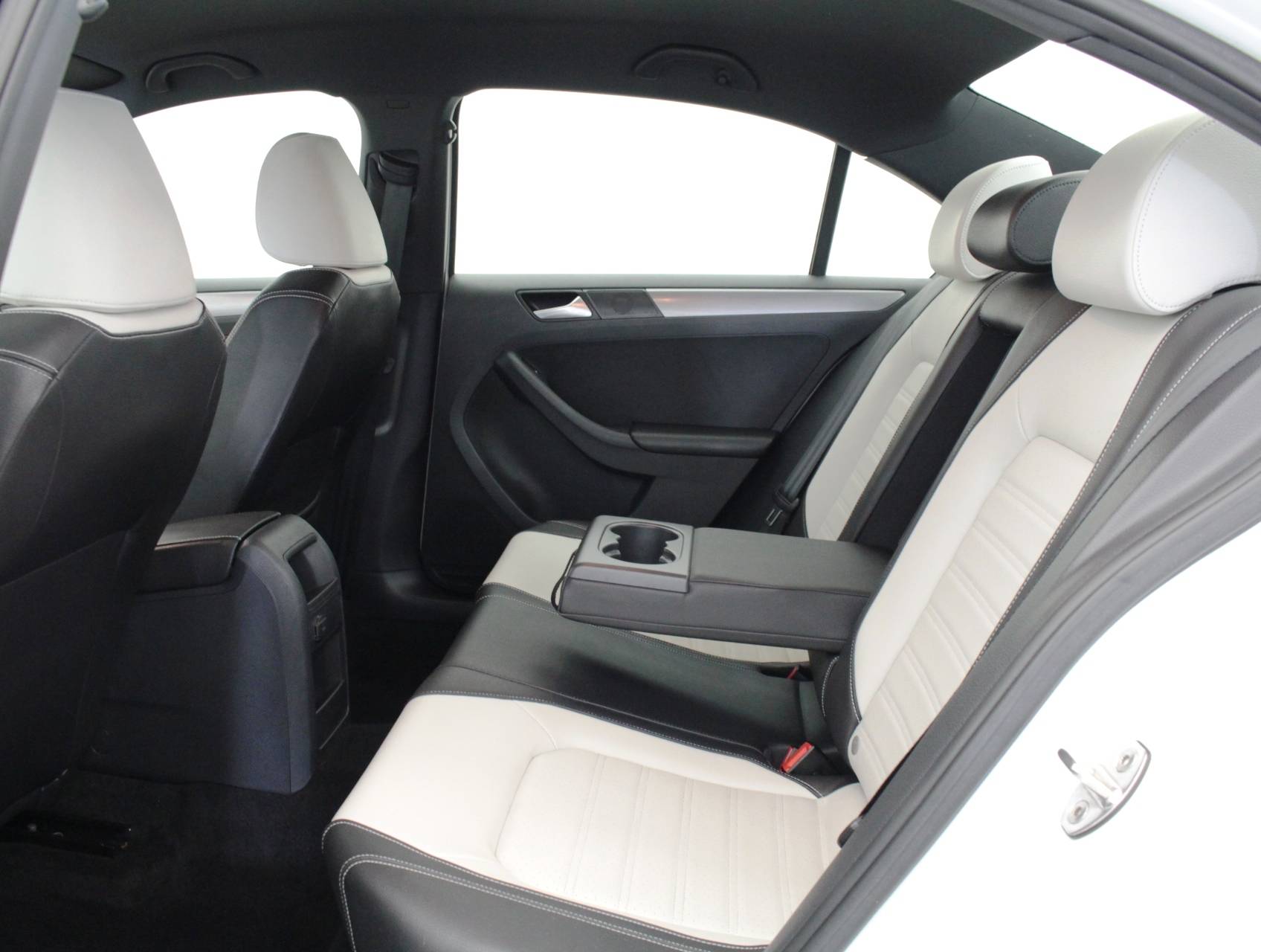 Florida Fine Cars - Used VOLKSWAGEN JETTA 2016 MIAMI 1.8t Sport