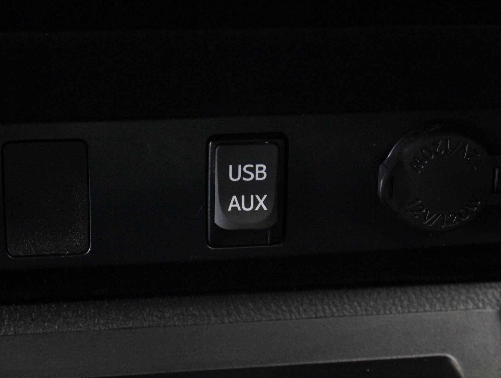 Florida Fine Cars - Used TOYOTA TUNDRA 2017 WEST PALM Sr5 Crewmax 4x4