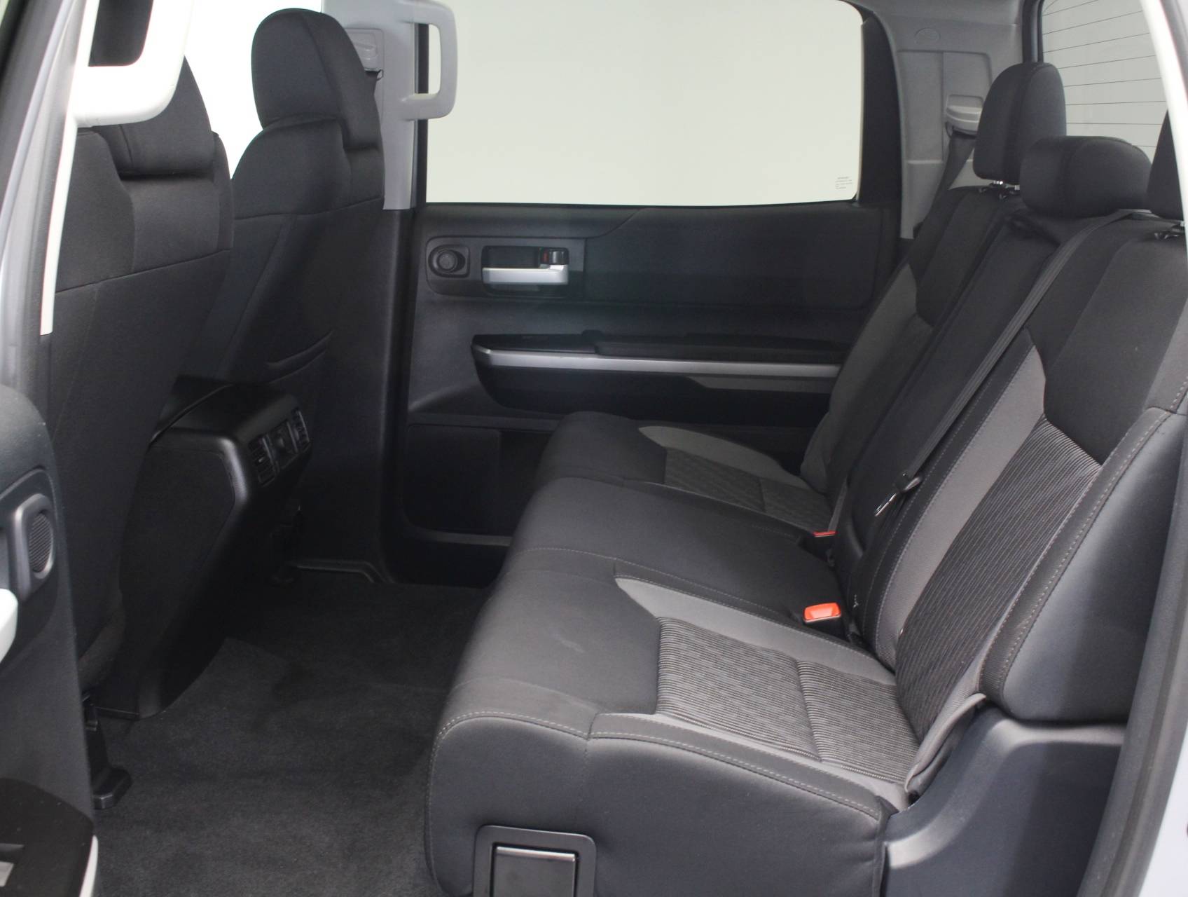 Florida Fine Cars - Used TOYOTA TUNDRA 2017 WEST PALM Sr5 Crewmax 4x4