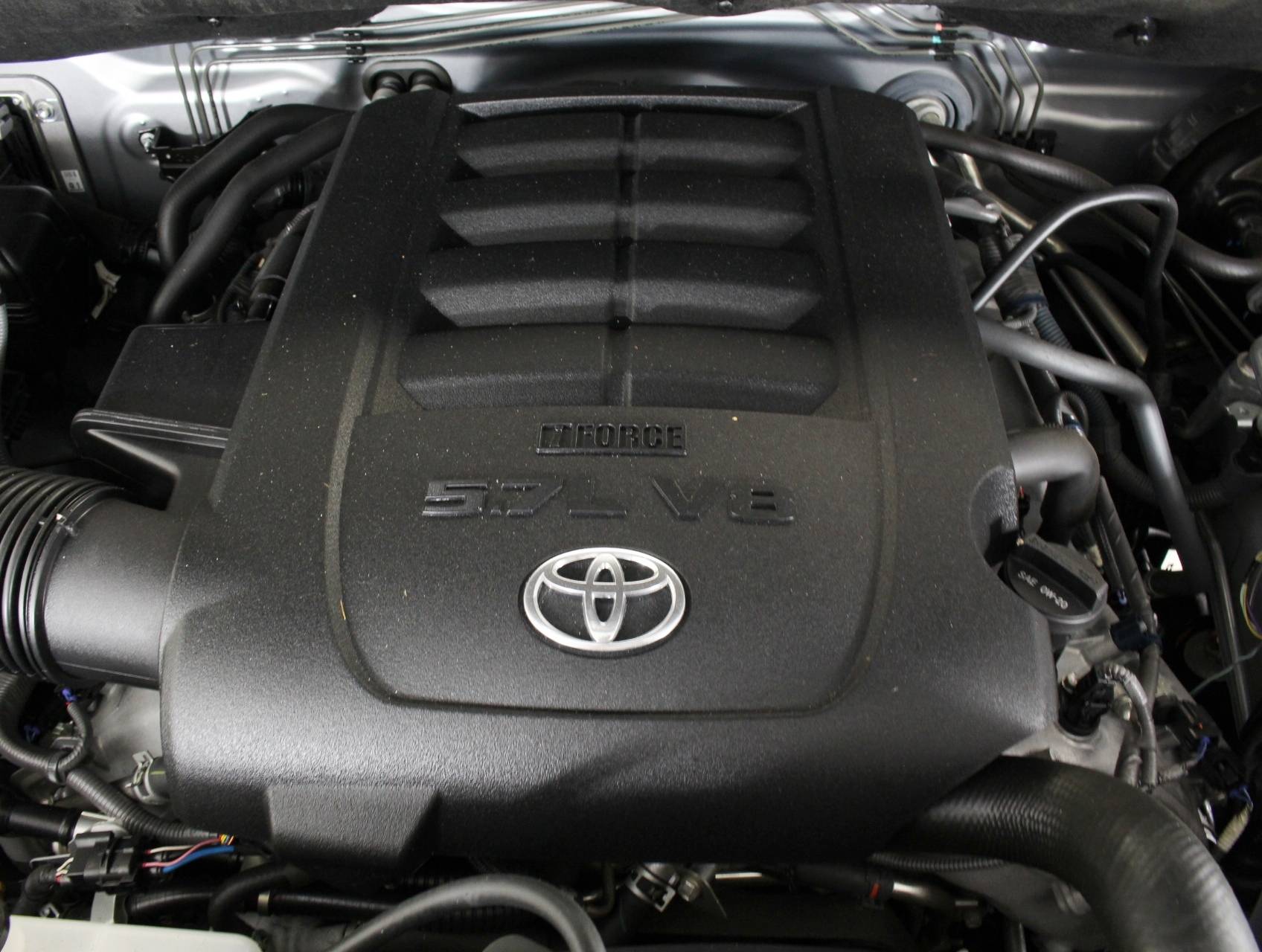 Florida Fine Cars - Used TOYOTA TUNDRA 2017 WEST PALM Sr5 Crewmax 4x4