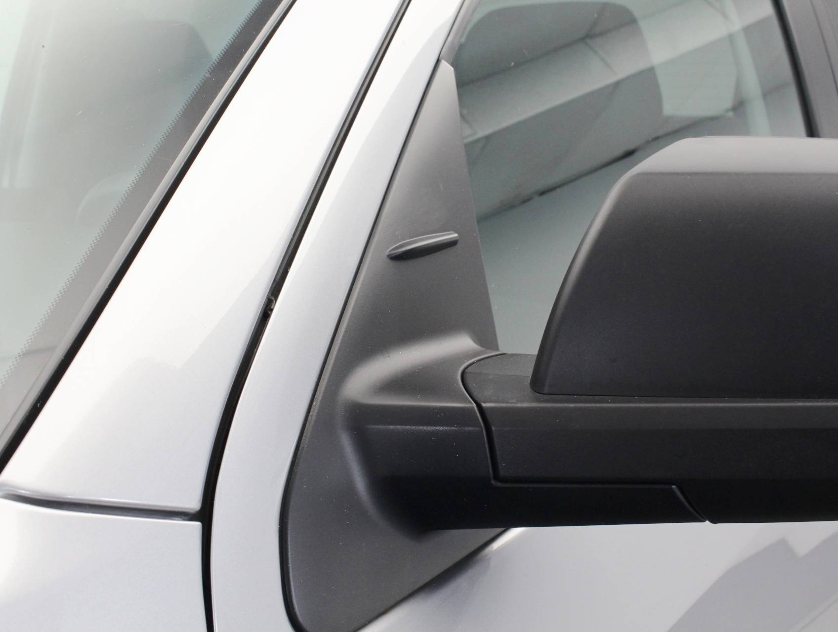 Florida Fine Cars - Used TOYOTA TUNDRA 2017 WEST PALM Sr5 Crewmax 4x4