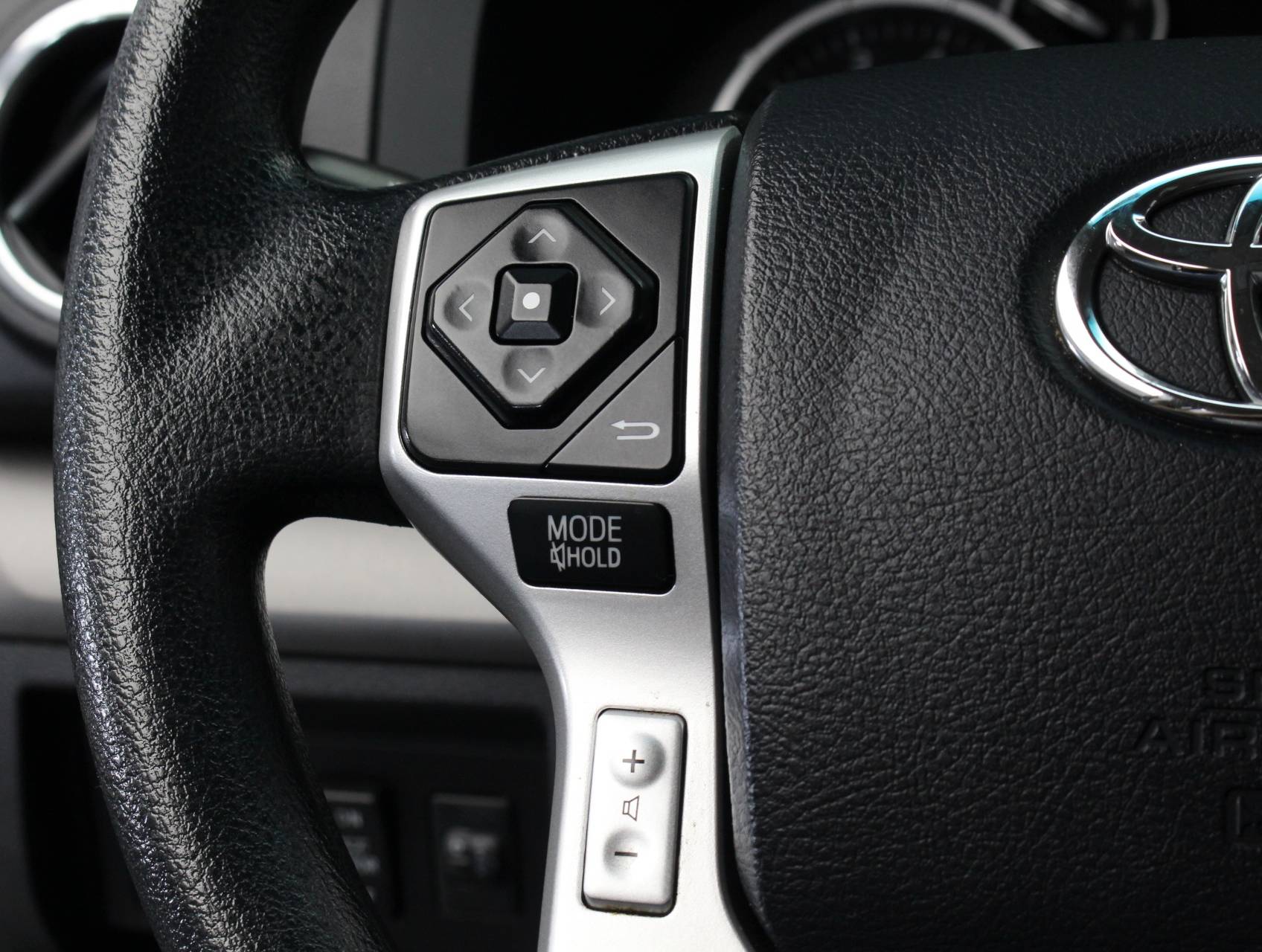 Florida Fine Cars - Used TOYOTA TUNDRA 2017 WEST PALM Sr5 Crewmax 4x4