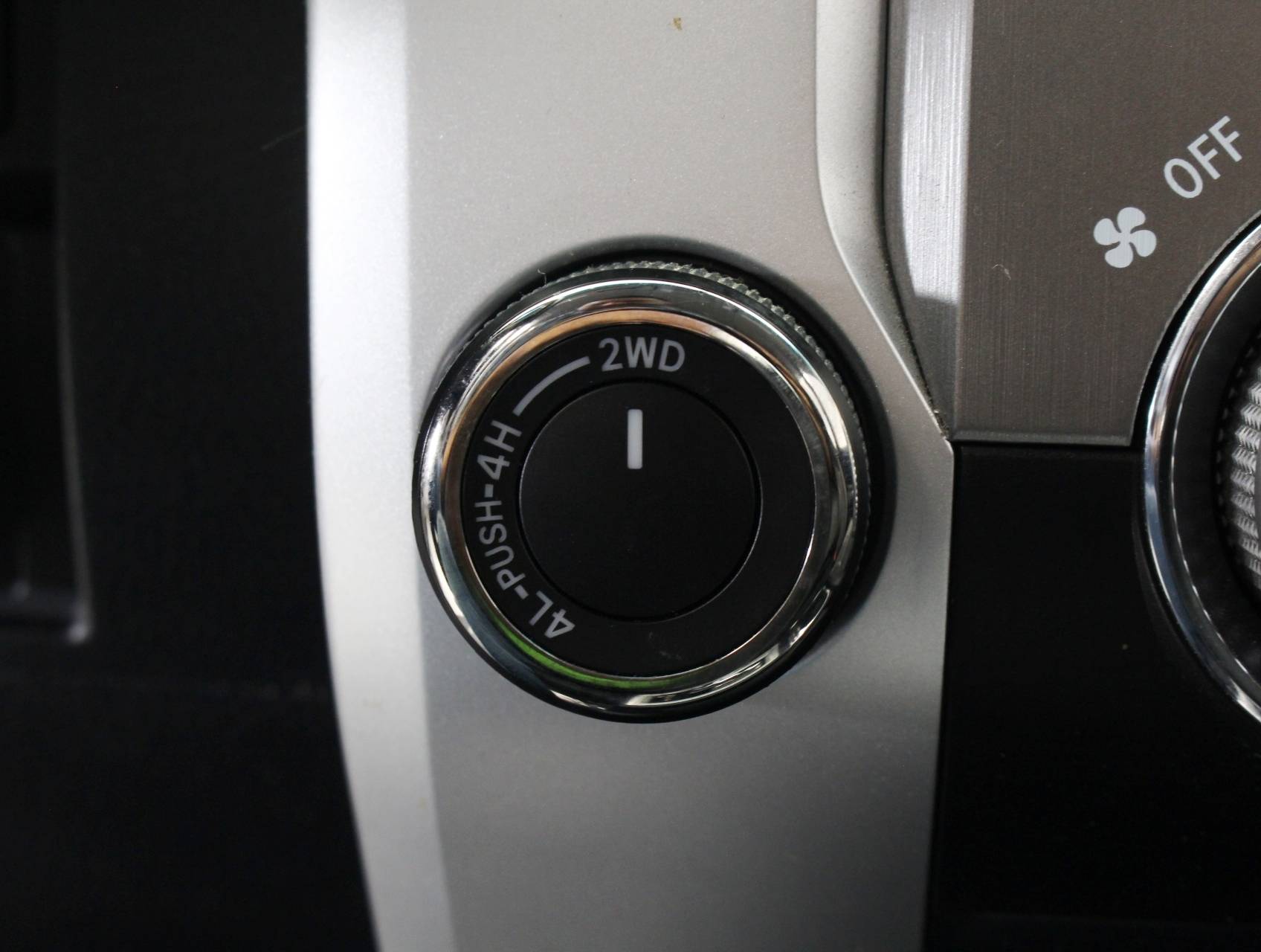 Florida Fine Cars - Used TOYOTA TUNDRA 2017 WEST PALM Sr5 Crewmax 4x4