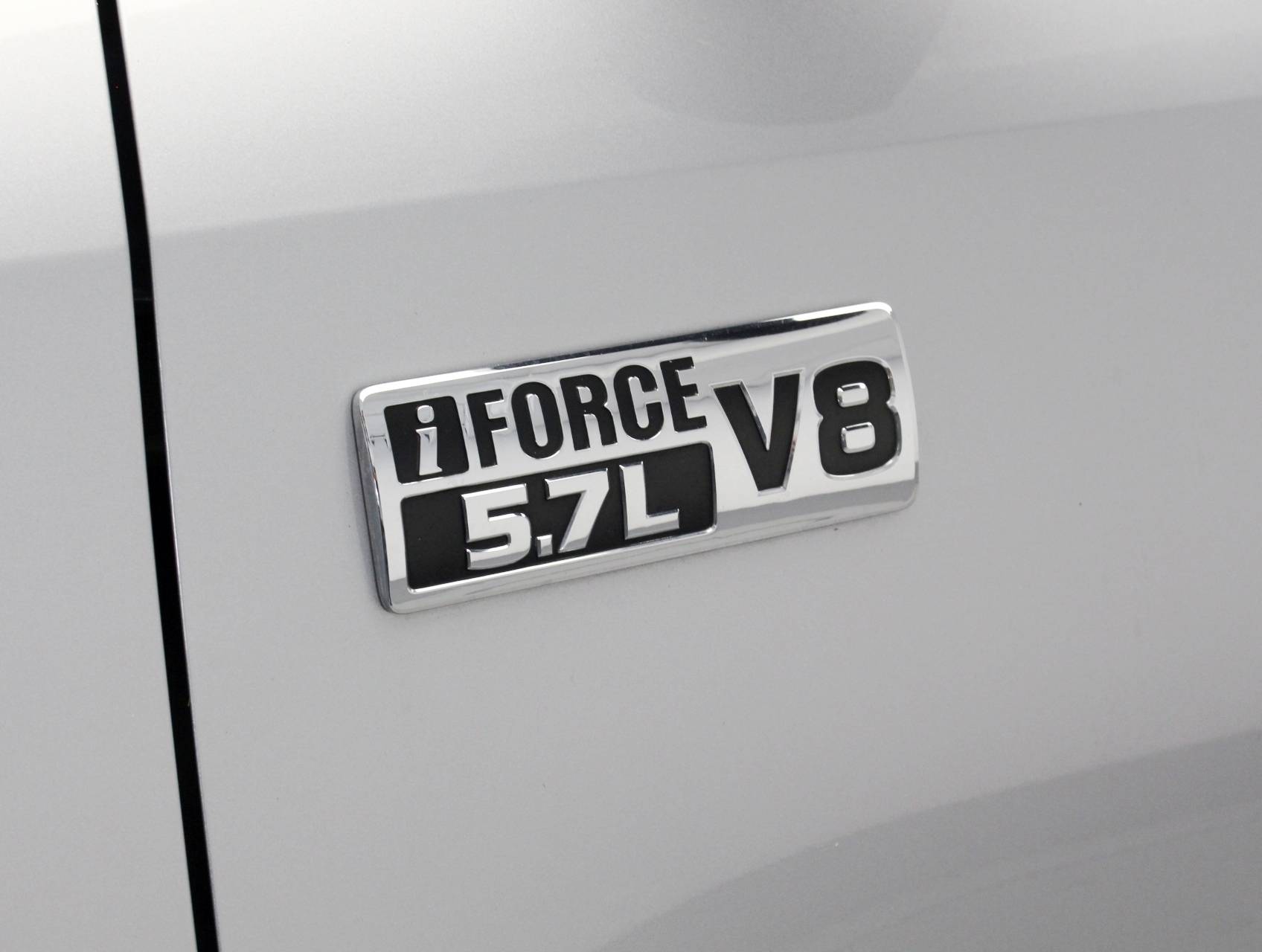 Florida Fine Cars - Used TOYOTA TUNDRA 2017 WEST PALM Sr5 Crewmax 4x4