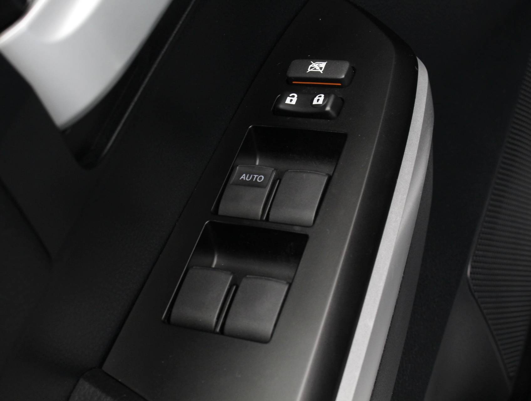 Florida Fine Cars - Used TOYOTA TUNDRA 2017 WEST PALM Sr5 Crewmax 4x4