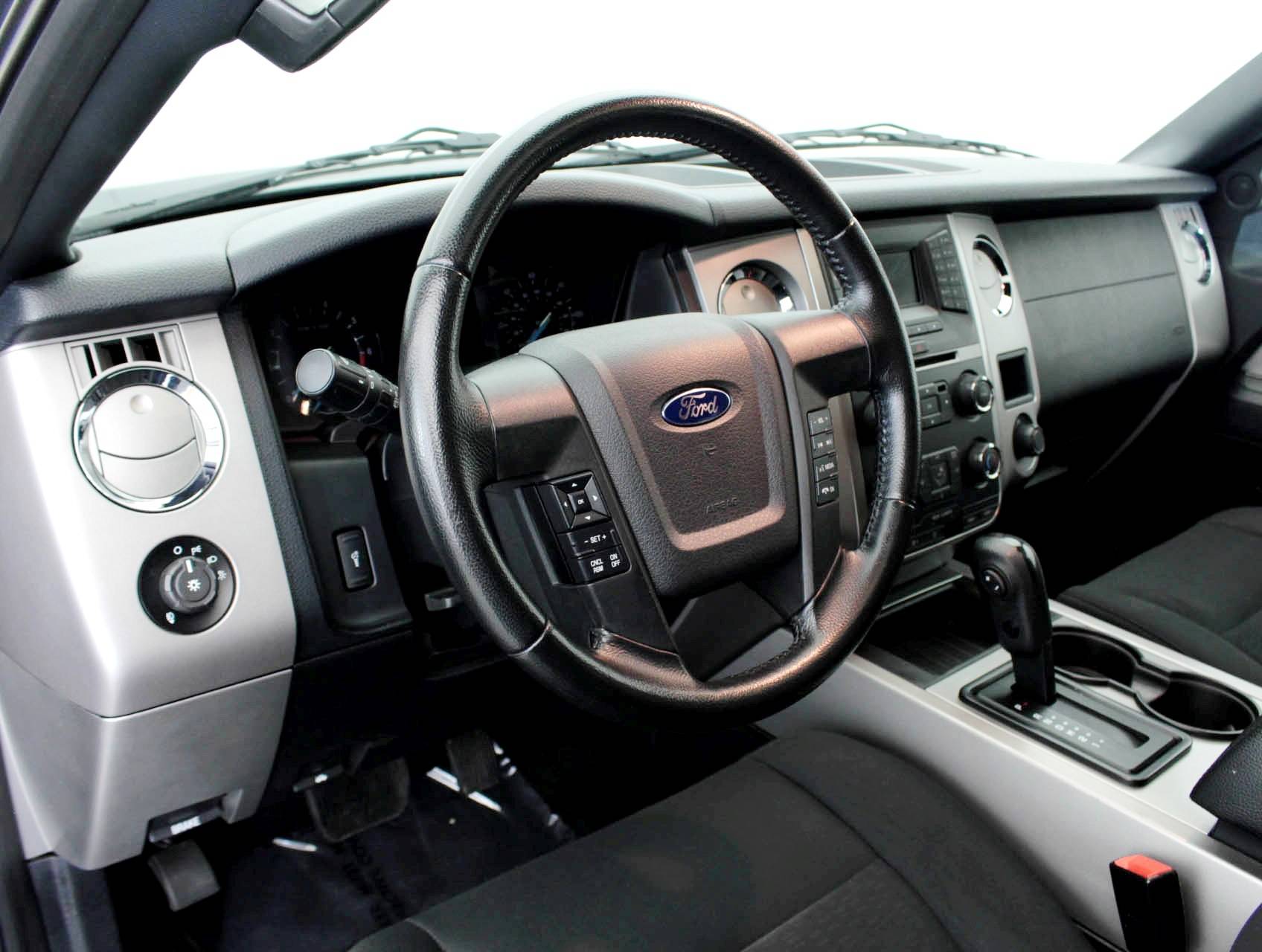 Florida Fine Cars - Used FORD EXPEDITION EL 2017 HOLLYWOOD Xlt 4x4