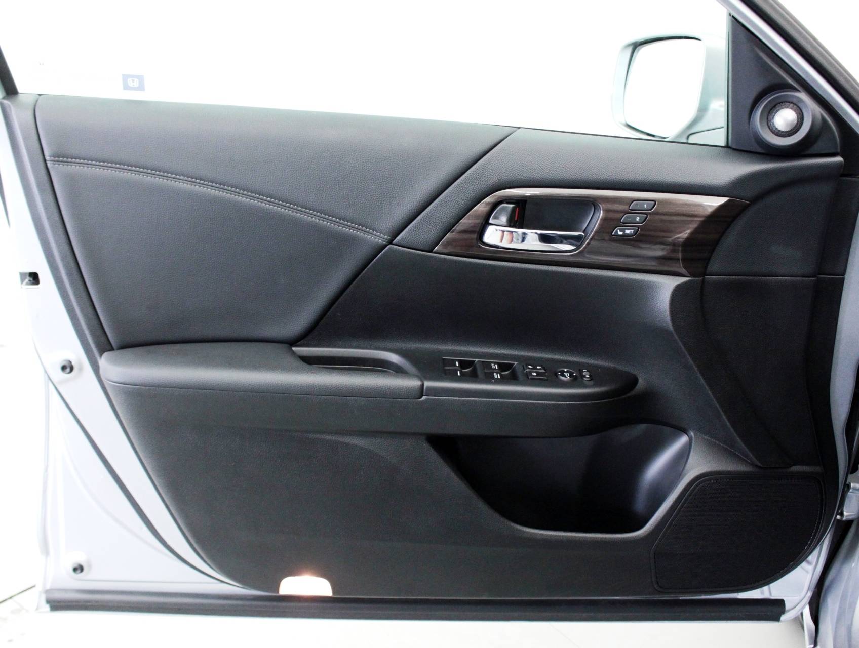 Florida Fine Cars - Used HONDA ACCORD 2017 HOLLYWOOD Ex-L V6