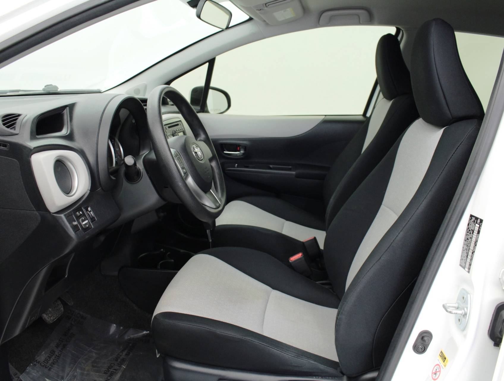 Florida Fine Cars - Used TOYOTA YARIS 2013 MIAMI Le