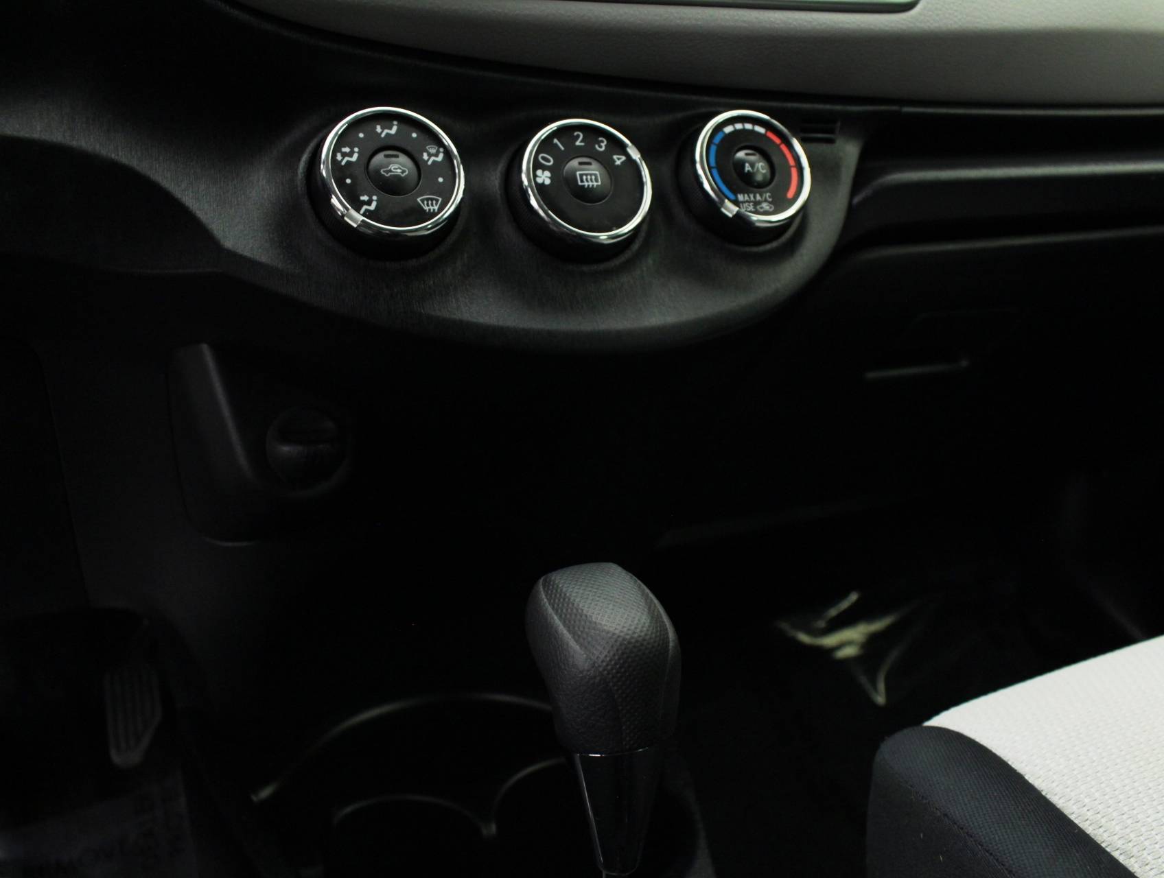 Florida Fine Cars - Used TOYOTA YARIS 2013 MIAMI Le