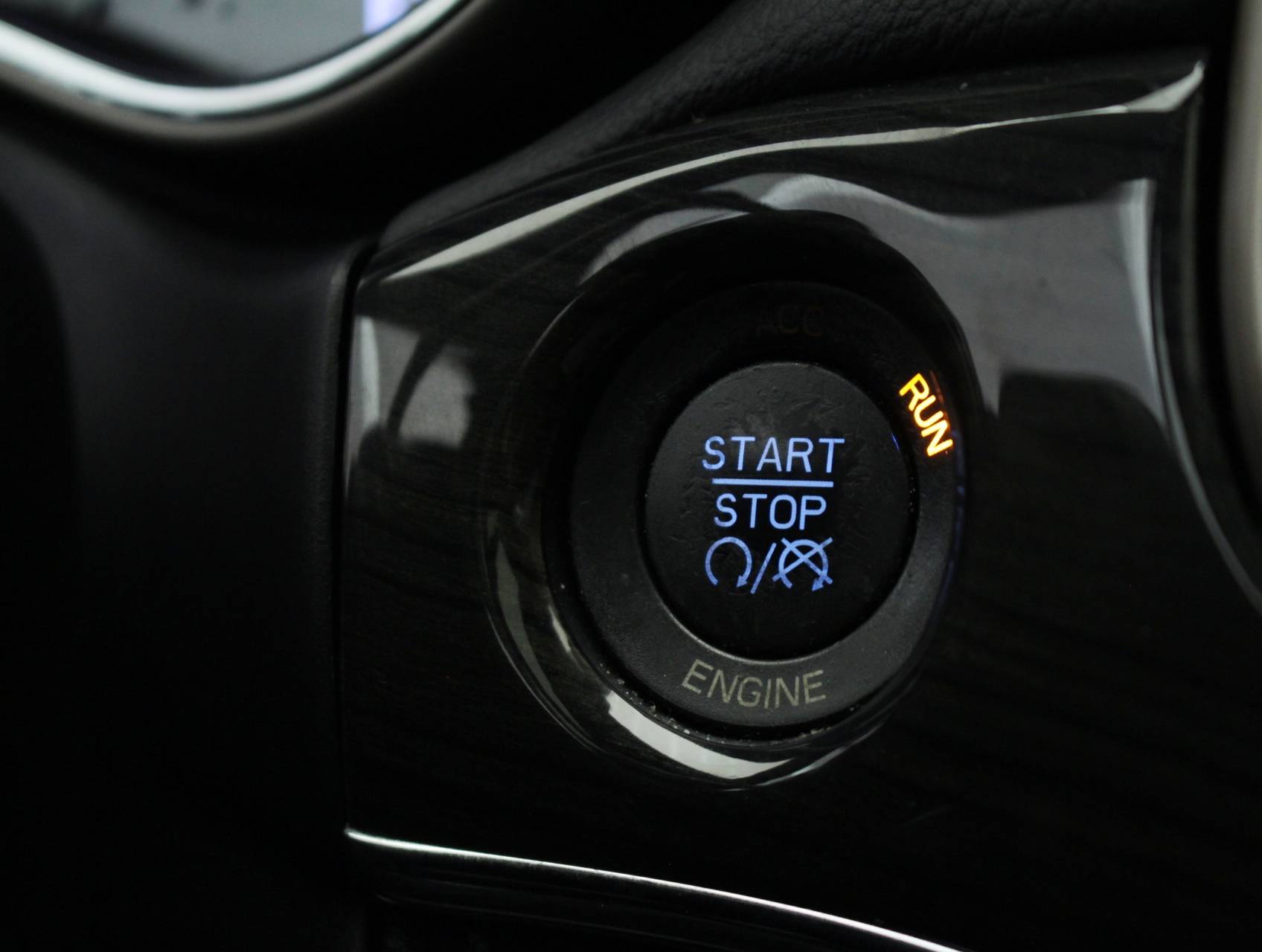 Florida Fine Cars - Used JEEP GRAND CHEROKEE 2014 MIAMI OVERLAND