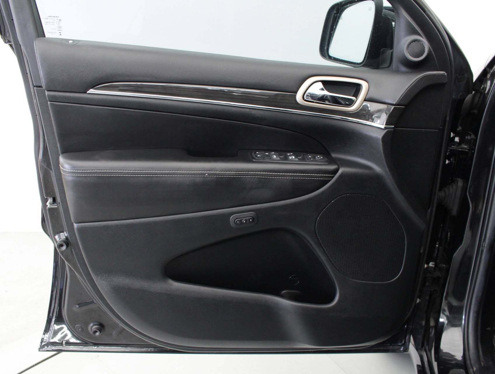 Florida Fine Cars - Used JEEP GRAND CHEROKEE 2014 MIAMI OVERLAND