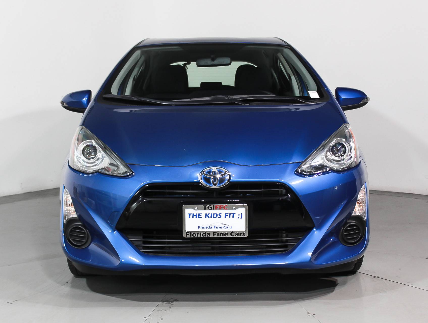 Florida Fine Cars - Used TOYOTA PRIUS C 2015 HOLLYWOOD Two