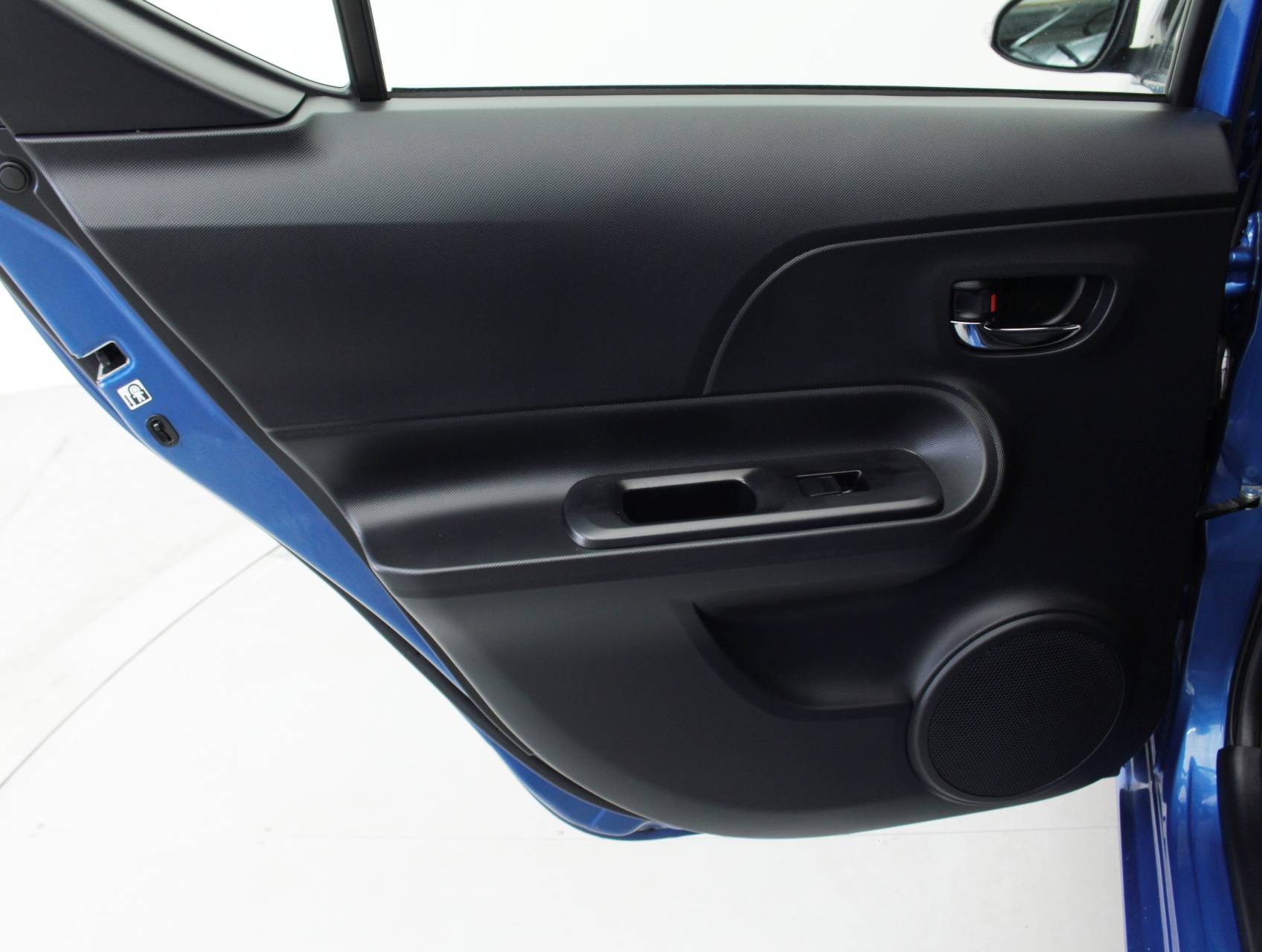 Florida Fine Cars - Used TOYOTA PRIUS C 2015 HOLLYWOOD Two