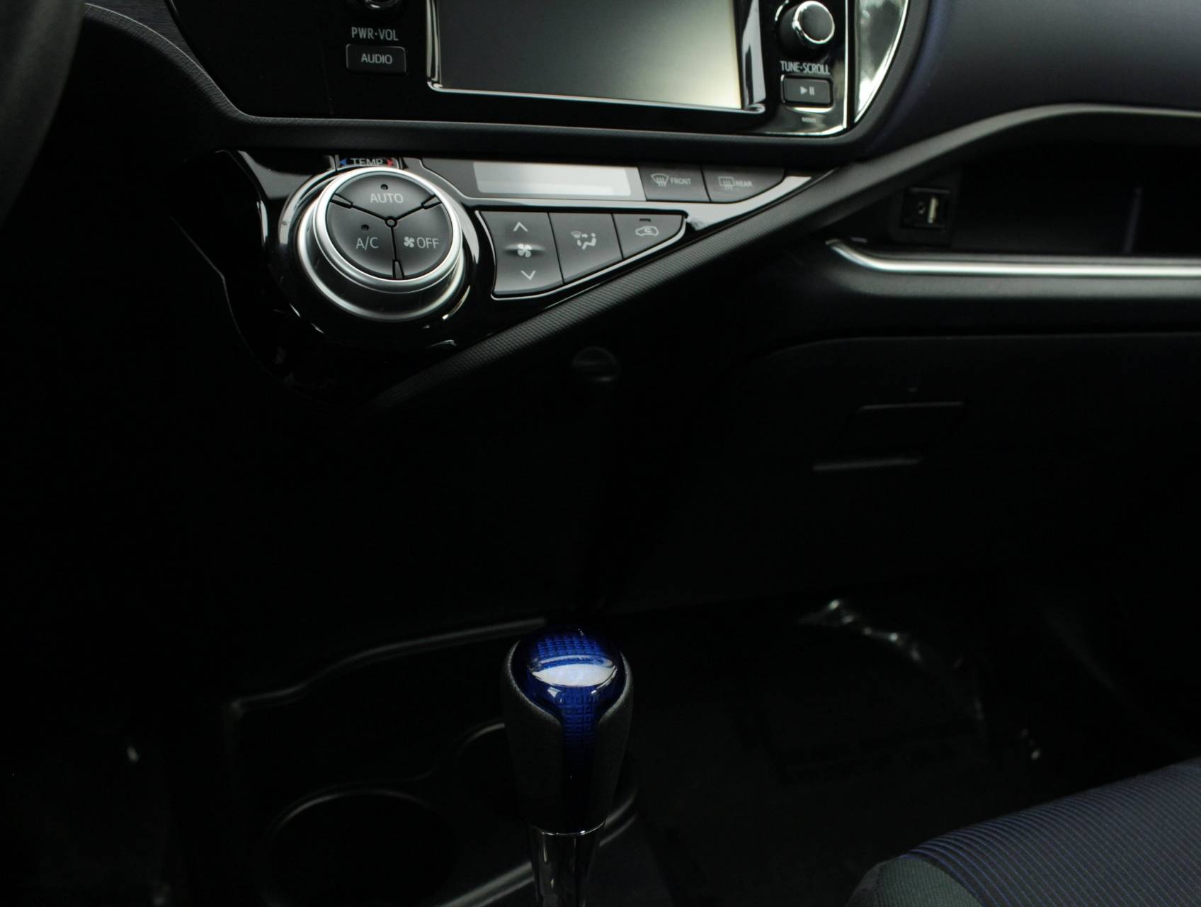 Florida Fine Cars - Used TOYOTA PRIUS C 2015 HOLLYWOOD Two