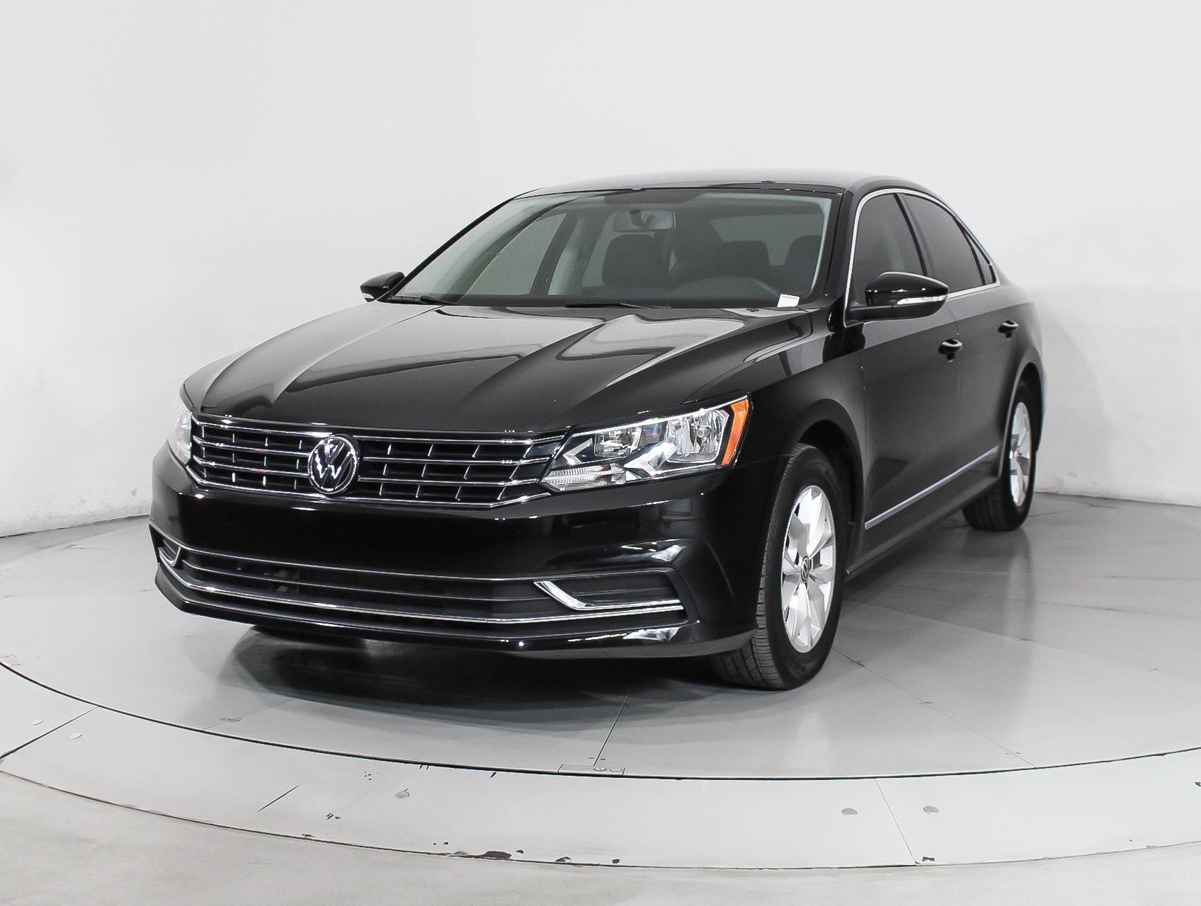 Florida Fine Cars - Used VOLKSWAGEN PASSAT 2016 WEST PALM S