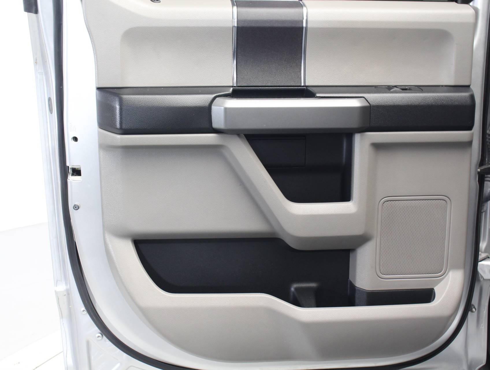 Florida Fine Cars - Used FORD F 150 2016 WEST PALM Xlt Supercrew