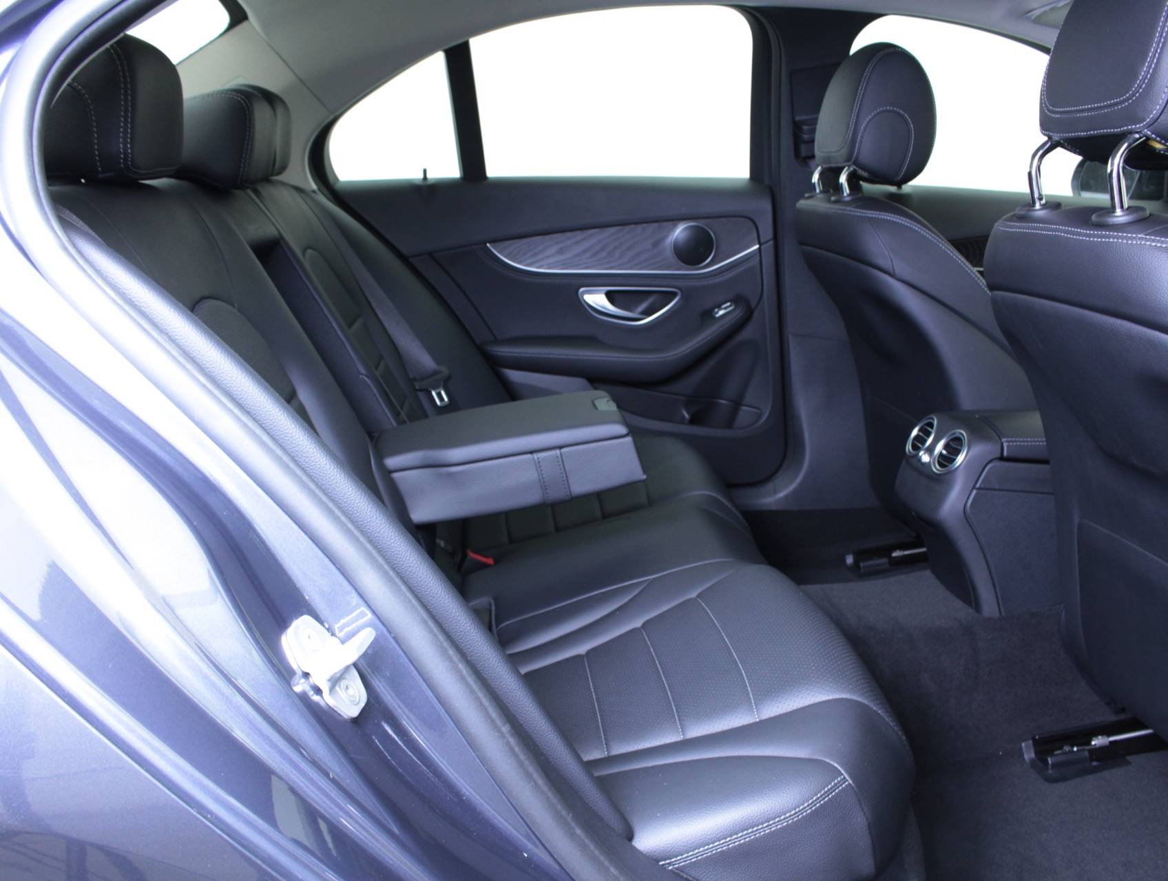 Florida Fine Cars - Used MERCEDES-BENZ C CLASS 2015 MARGATE C300