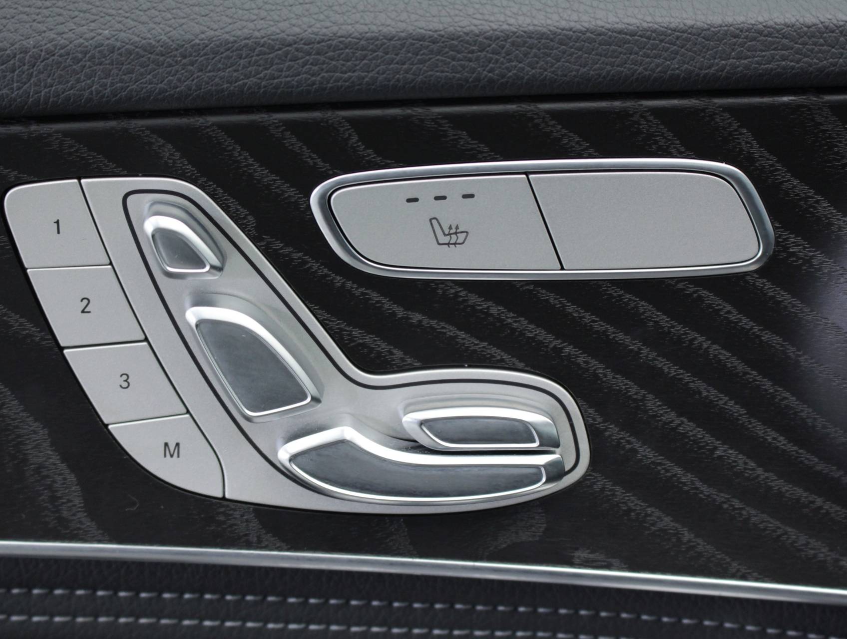 Florida Fine Cars - Used MERCEDES-BENZ C CLASS 2015 MARGATE C300