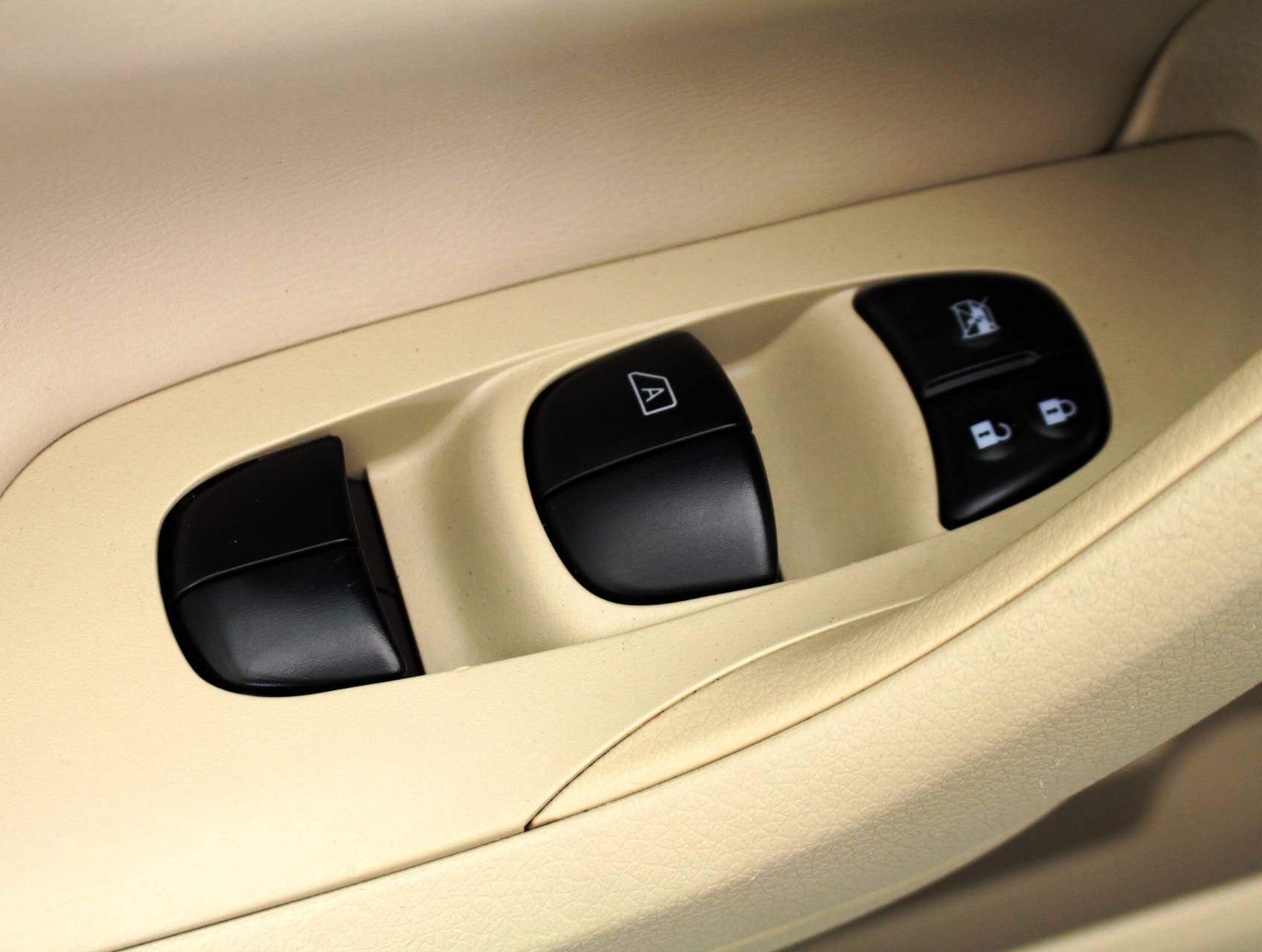 Florida Fine Cars - Used NISSAN ALTIMA 2015 MIAMI Special Edition