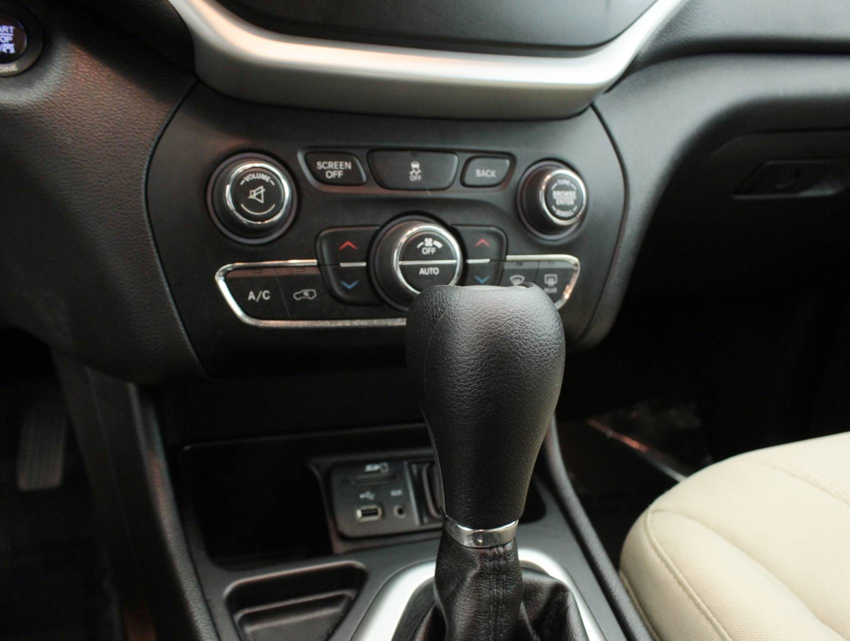 Florida Fine Cars - Used JEEP CHEROKEE 2016 MIAMI LATITUDE