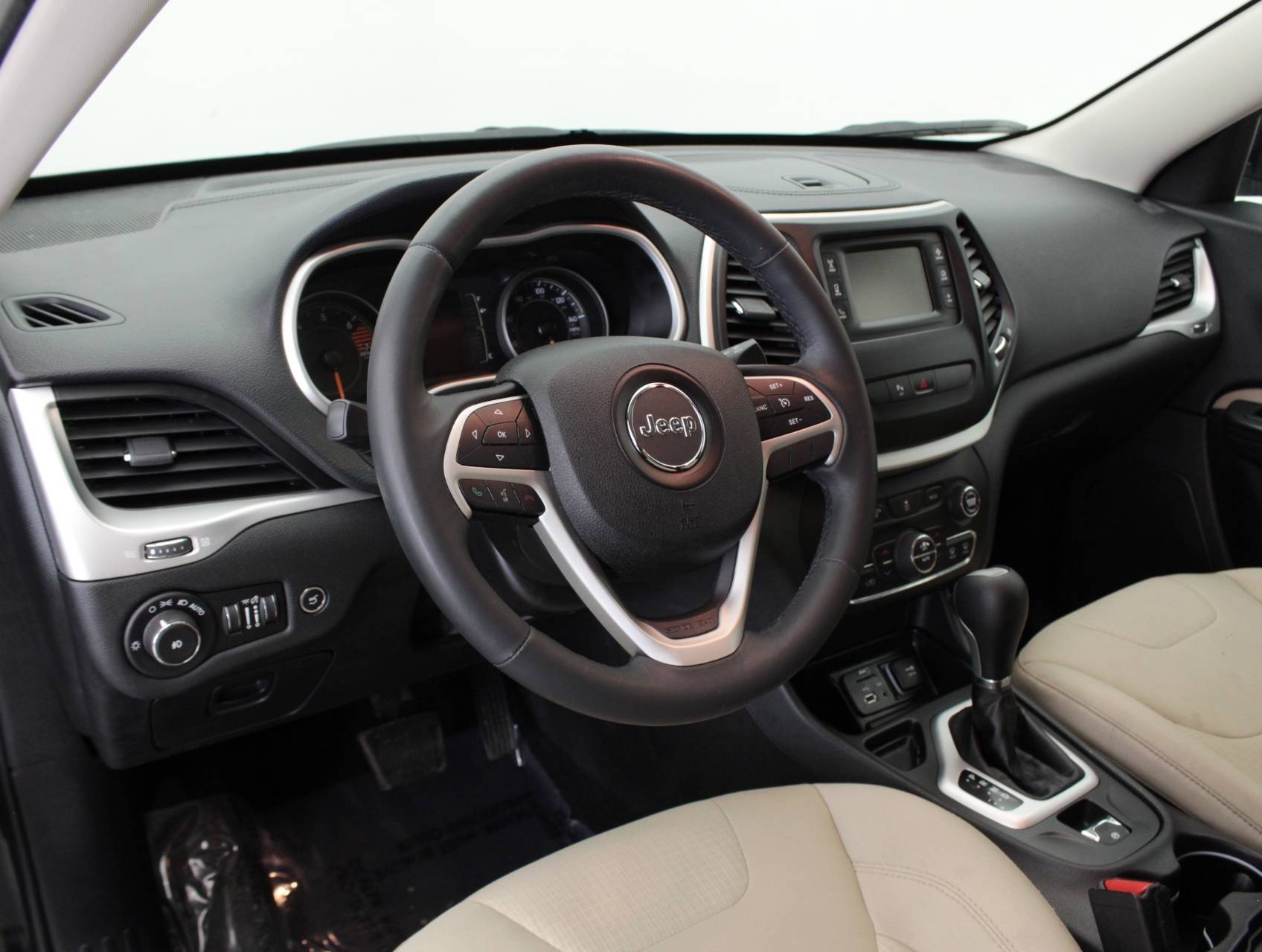 Florida Fine Cars - Used JEEP CHEROKEE 2016 MIAMI LATITUDE