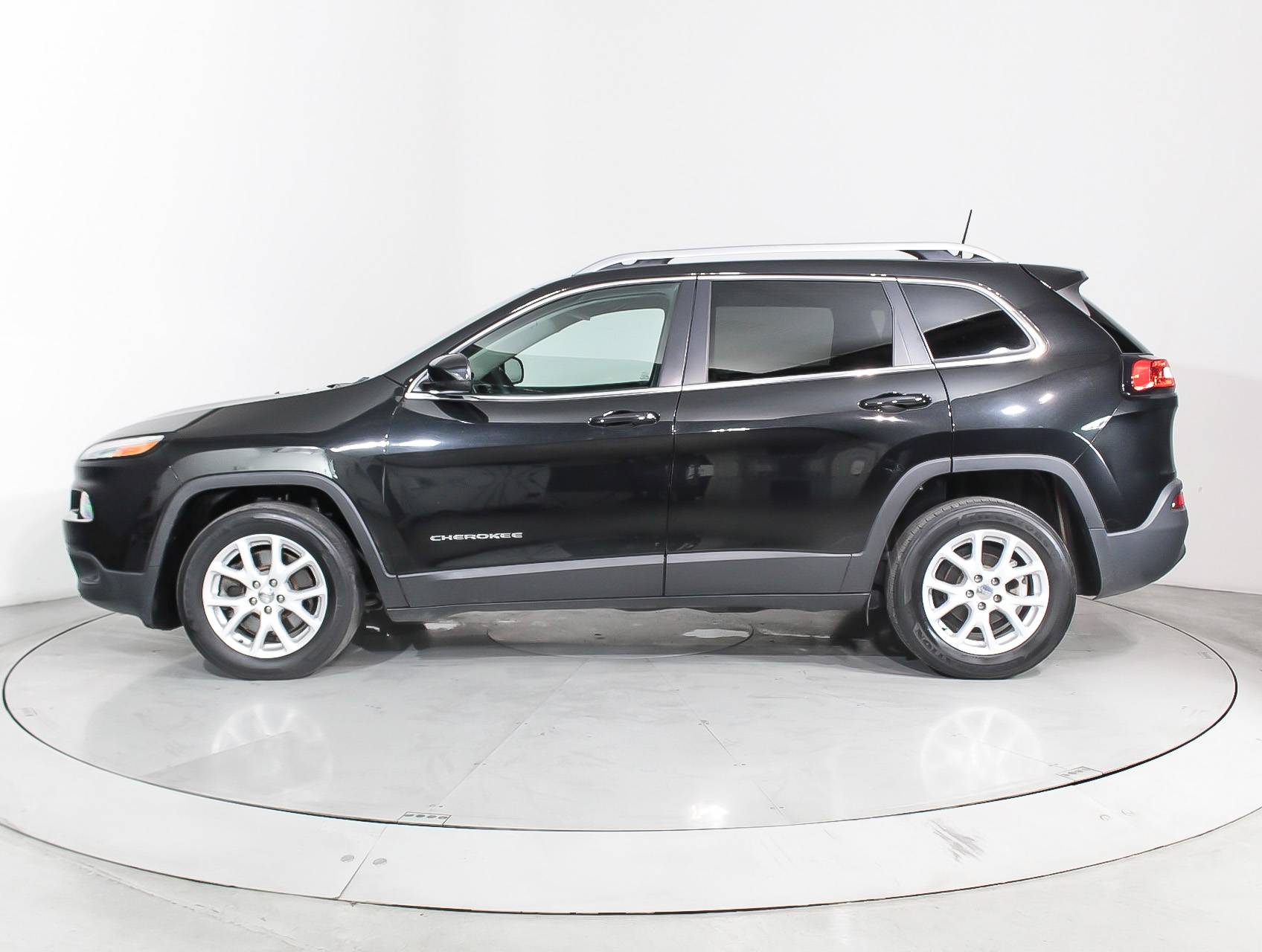 Florida Fine Cars - Used JEEP CHEROKEE 2016 MIAMI LATITUDE