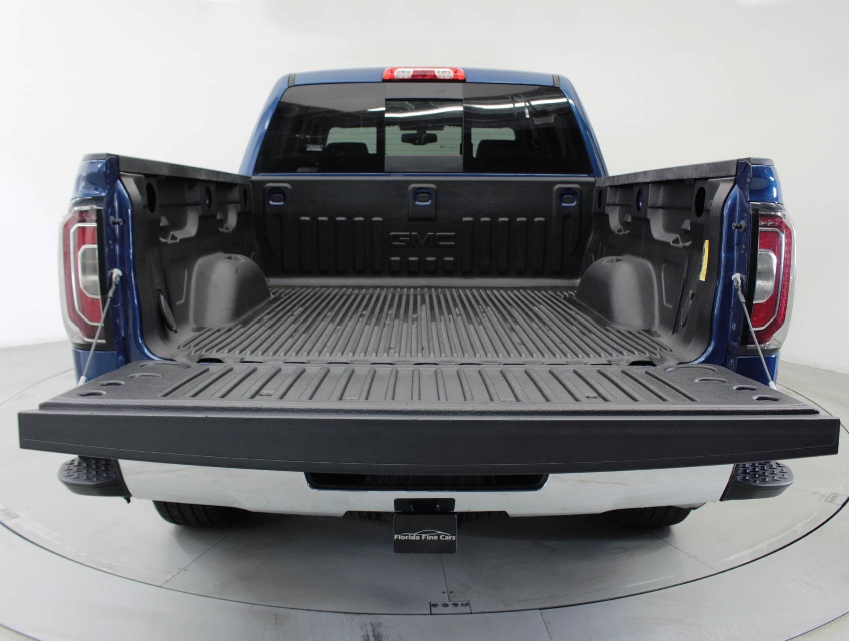 Florida Fine Cars - Used GMC SIERRA 2016 WEST PALM Slt Crew Cab