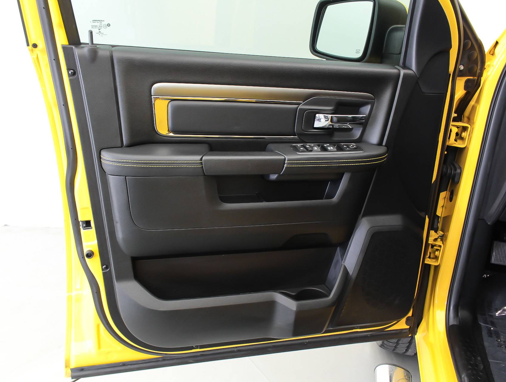 Florida Fine Cars - Used RAM 1500 2016 MIAMI Sport Crew Cab