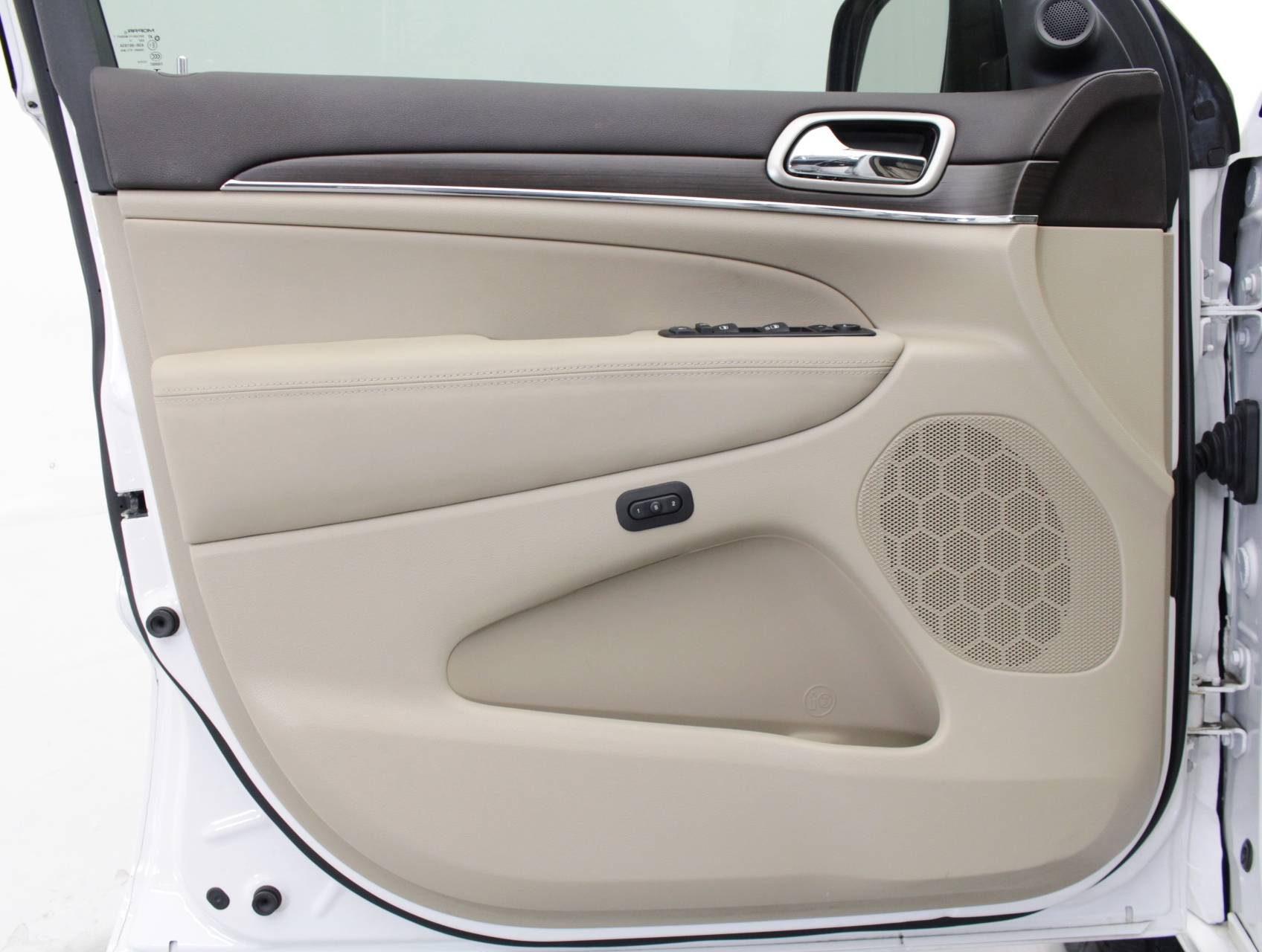 Florida Fine Cars - Used JEEP GRAND CHEROKEE 2014 MIAMI OVERLAND