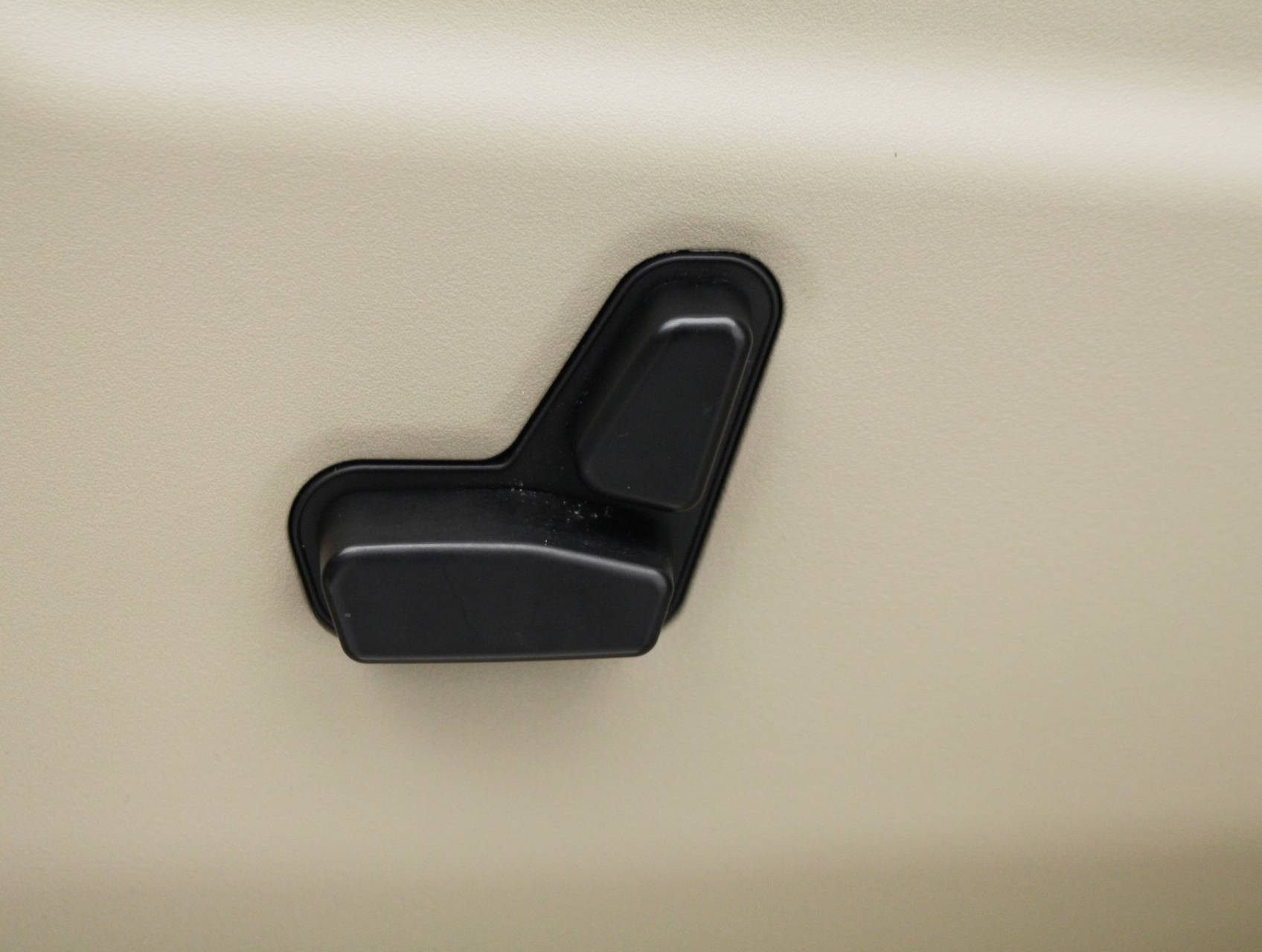 Florida Fine Cars - Used JEEP GRAND CHEROKEE 2014 MIAMI OVERLAND