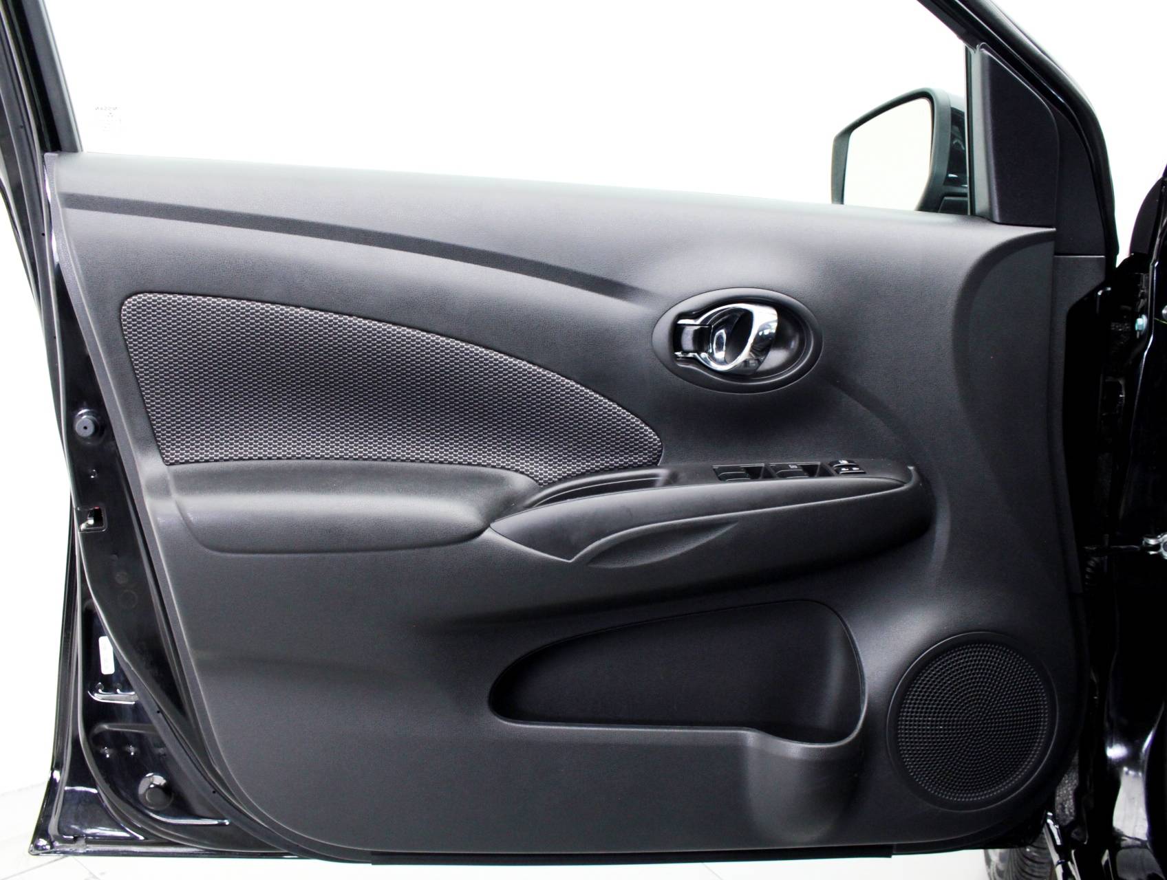 Florida Fine Cars - Used NISSAN VERSA 2018 MIAMI Sv