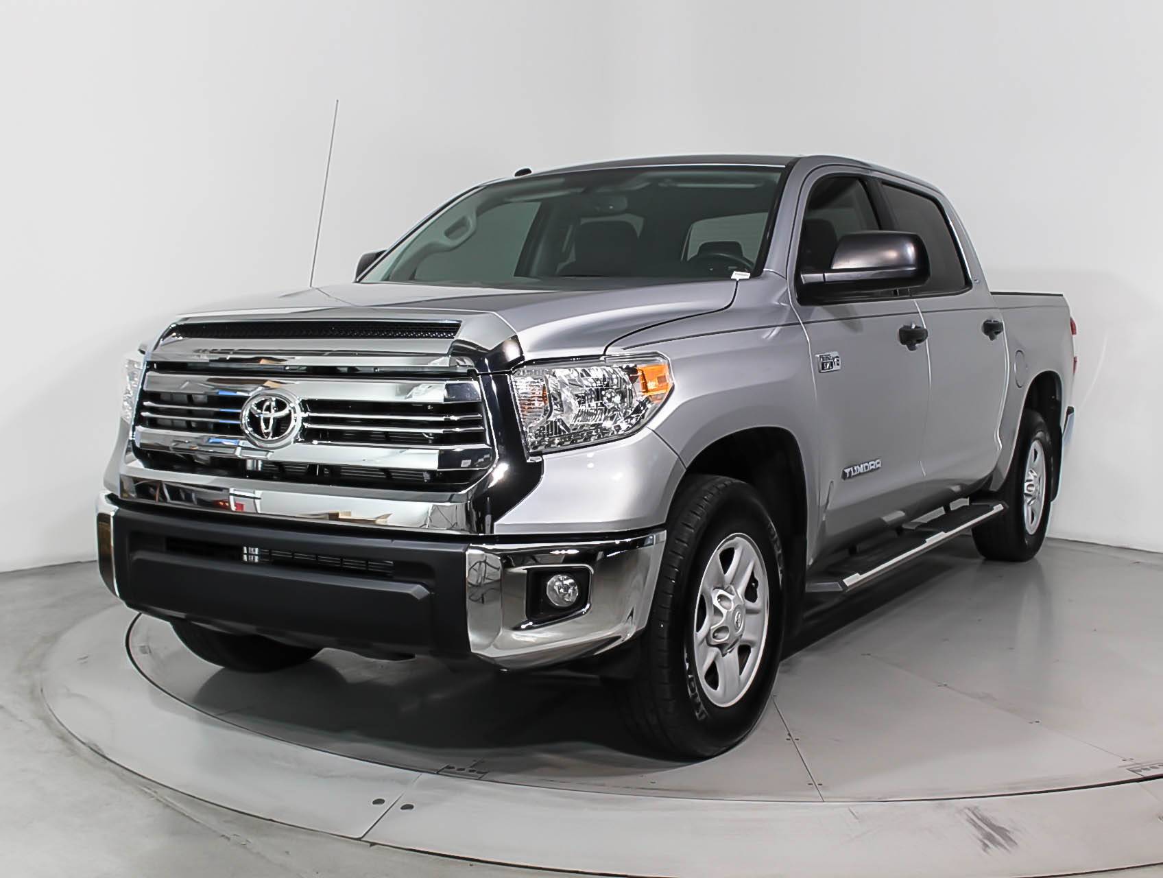 Florida Fine Cars - Used Toyota Tundra 2WD 2017 WEST PALM SR5 CREWMAX