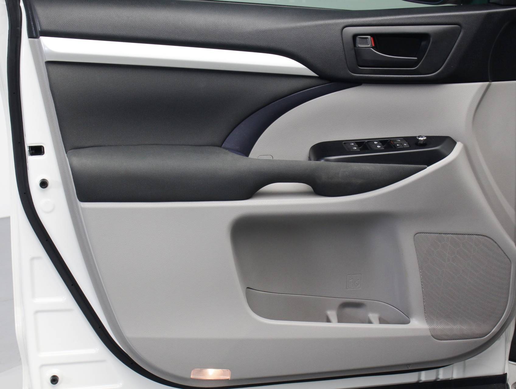 Florida Fine Cars - Used TOYOTA HIGHLANDER 2016 WEST PALM Le V6