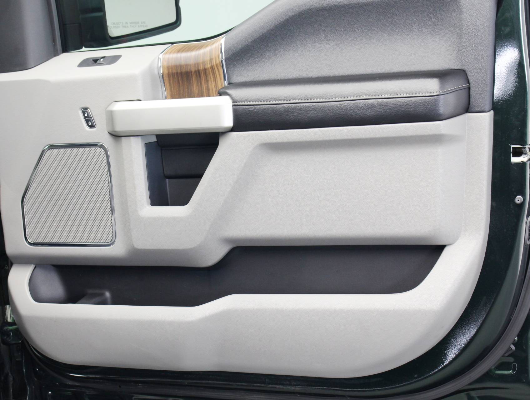 Florida Fine Cars - Used FORD F 150 2016 WEST PALM Lariat Supercrew 4x4