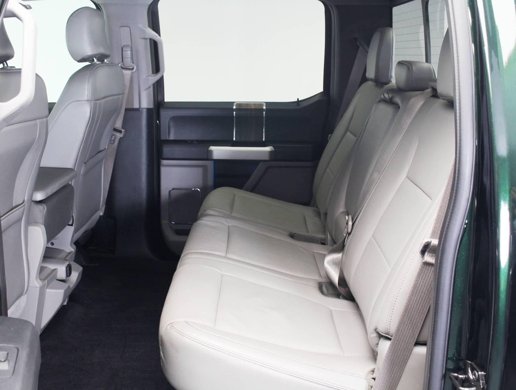 Florida Fine Cars - Used FORD F 150 2016 WEST PALM Lariat Supercrew 4x4