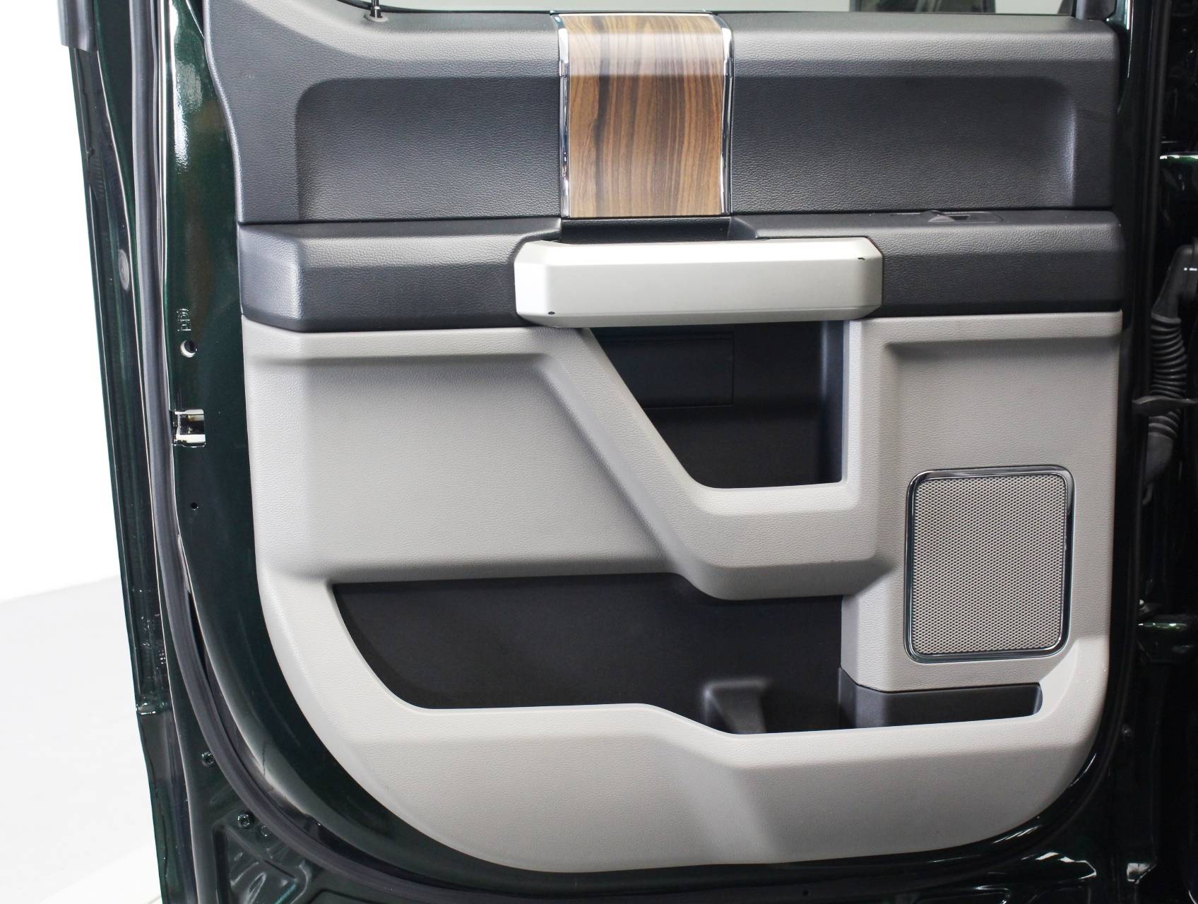 Florida Fine Cars - Used FORD F 150 2016 WEST PALM Lariat Supercrew 4x4