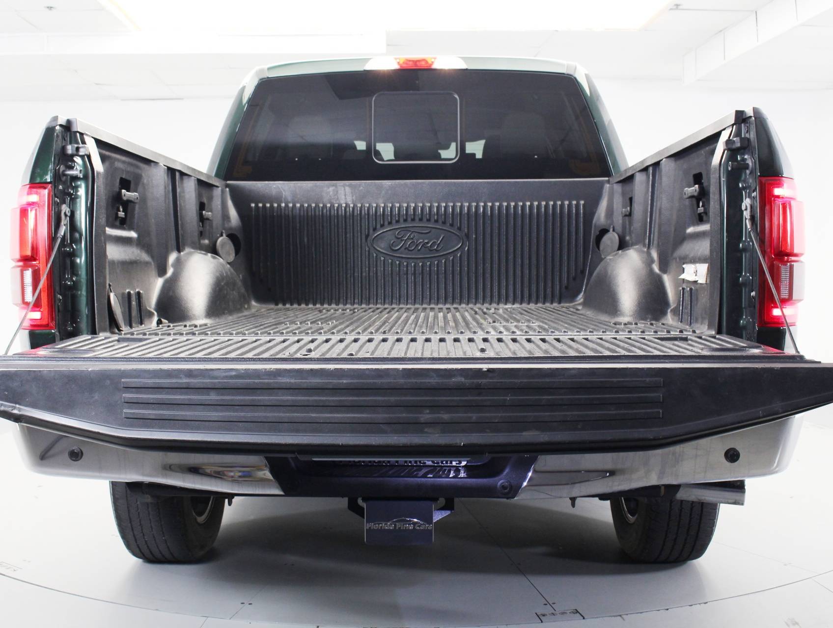 Florida Fine Cars - Used FORD F 150 2016 WEST PALM Lariat Supercrew 4x4