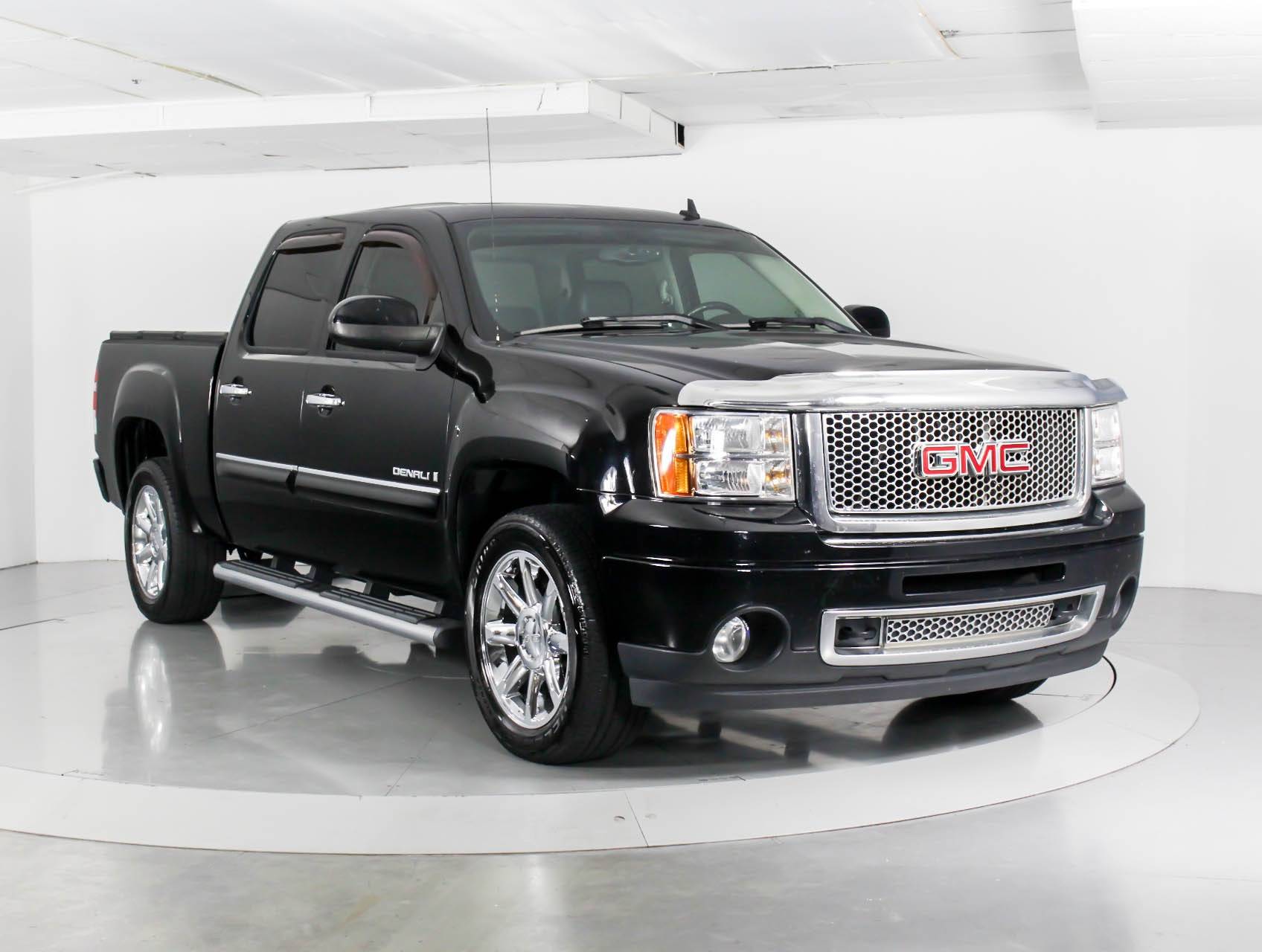 Florida Fine Cars - Used GMC SIERRA 2008 WEST PALM Denali Crew Cab