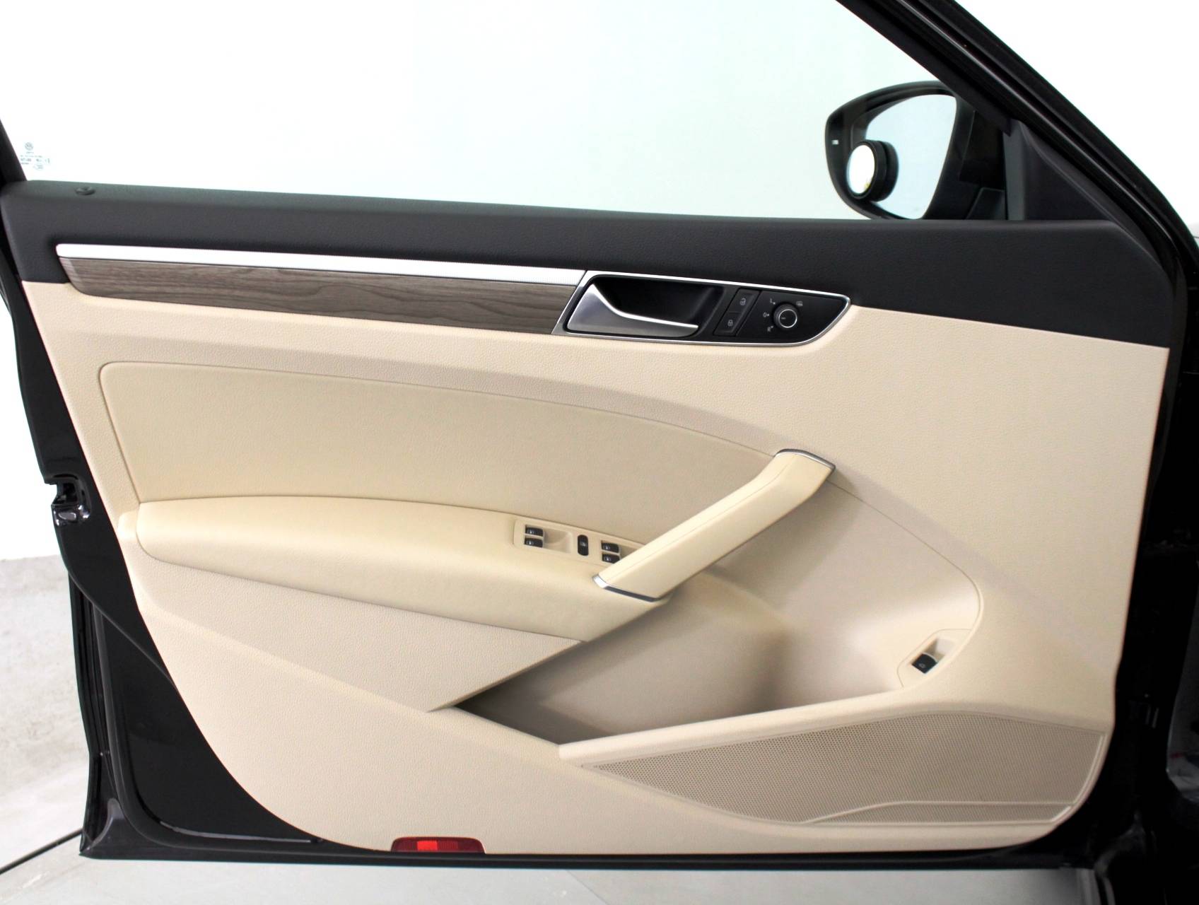 Florida Fine Cars - Used VOLKSWAGEN PASSAT 2016 HOLLYWOOD SE