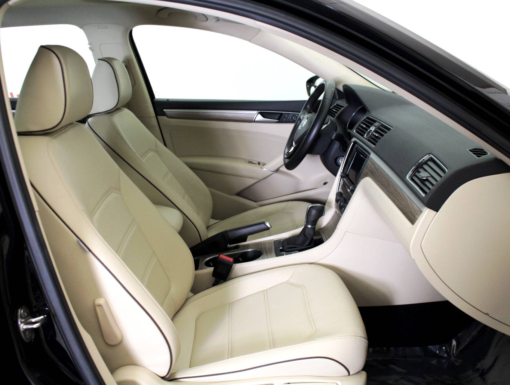 Florida Fine Cars - Used VOLKSWAGEN PASSAT 2016 HOLLYWOOD SE