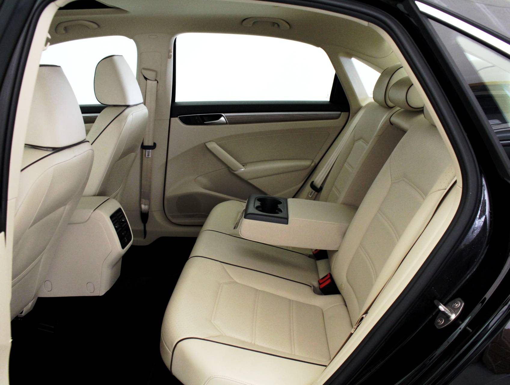 Florida Fine Cars - Used VOLKSWAGEN PASSAT 2016 HOLLYWOOD SE