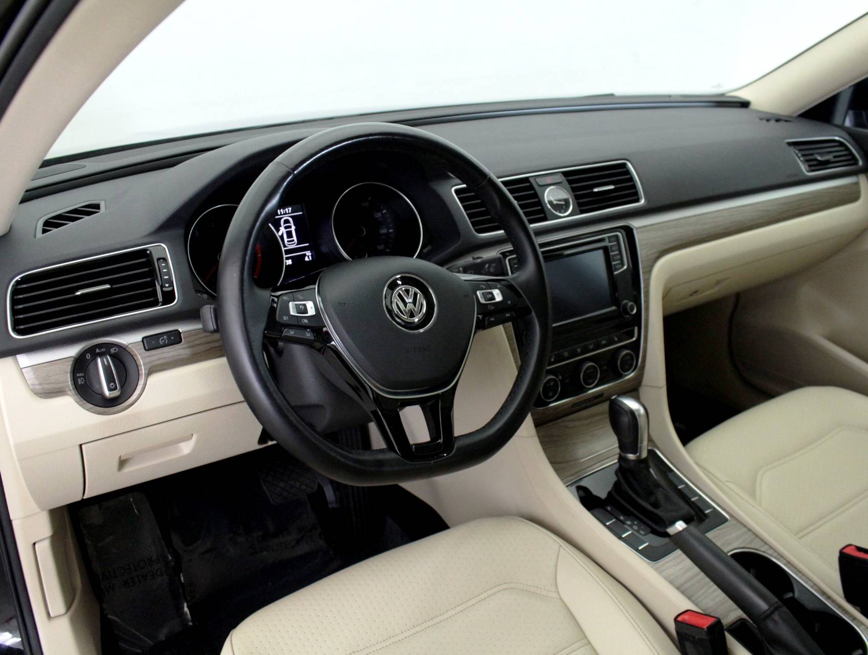 Florida Fine Cars - Used VOLKSWAGEN PASSAT 2016 HOLLYWOOD SE