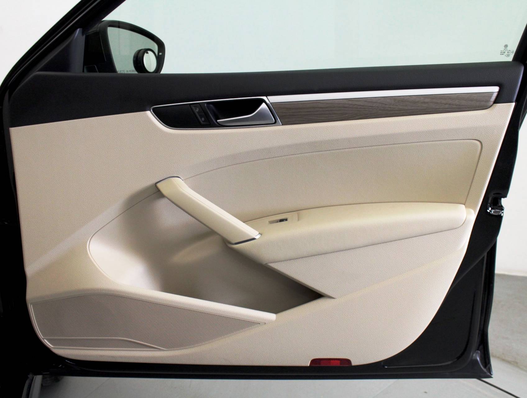 Florida Fine Cars - Used VOLKSWAGEN PASSAT 2016 HOLLYWOOD SE